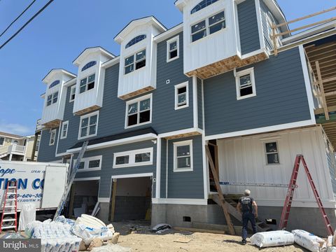 19 48TH STREET NORTH UNIT SEA ISLE CITY NJ 08243