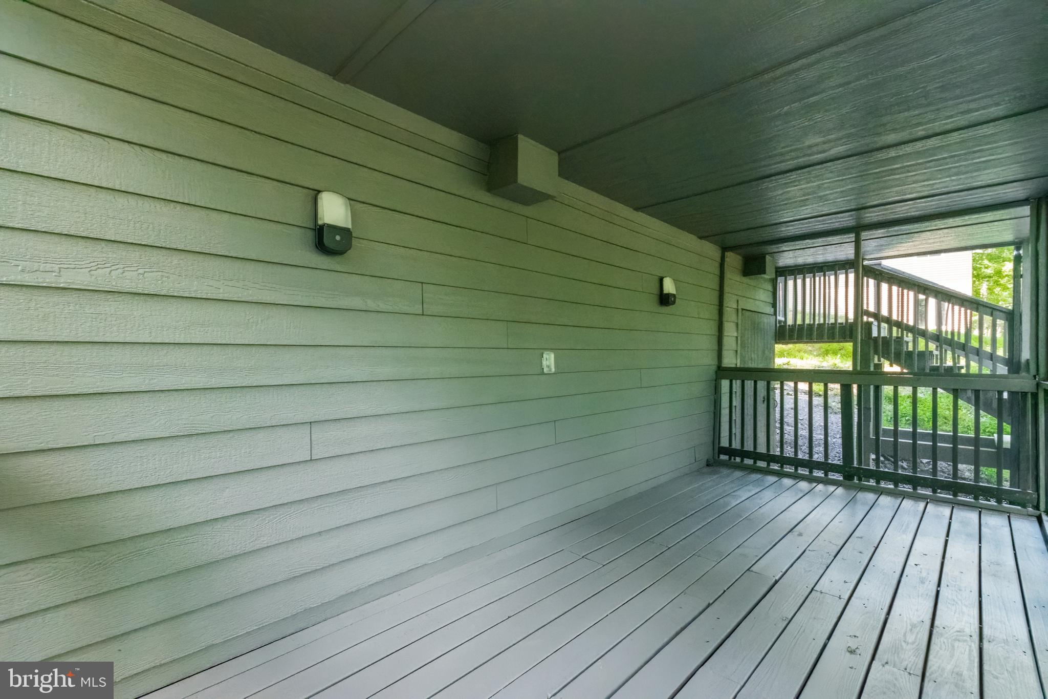 THE WOODS RESORT - Residential