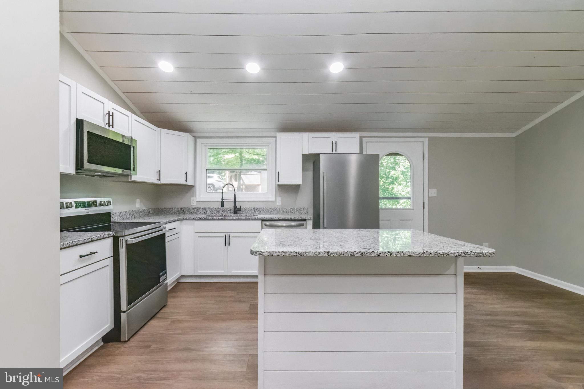 THE WOODS RESORT - Residential