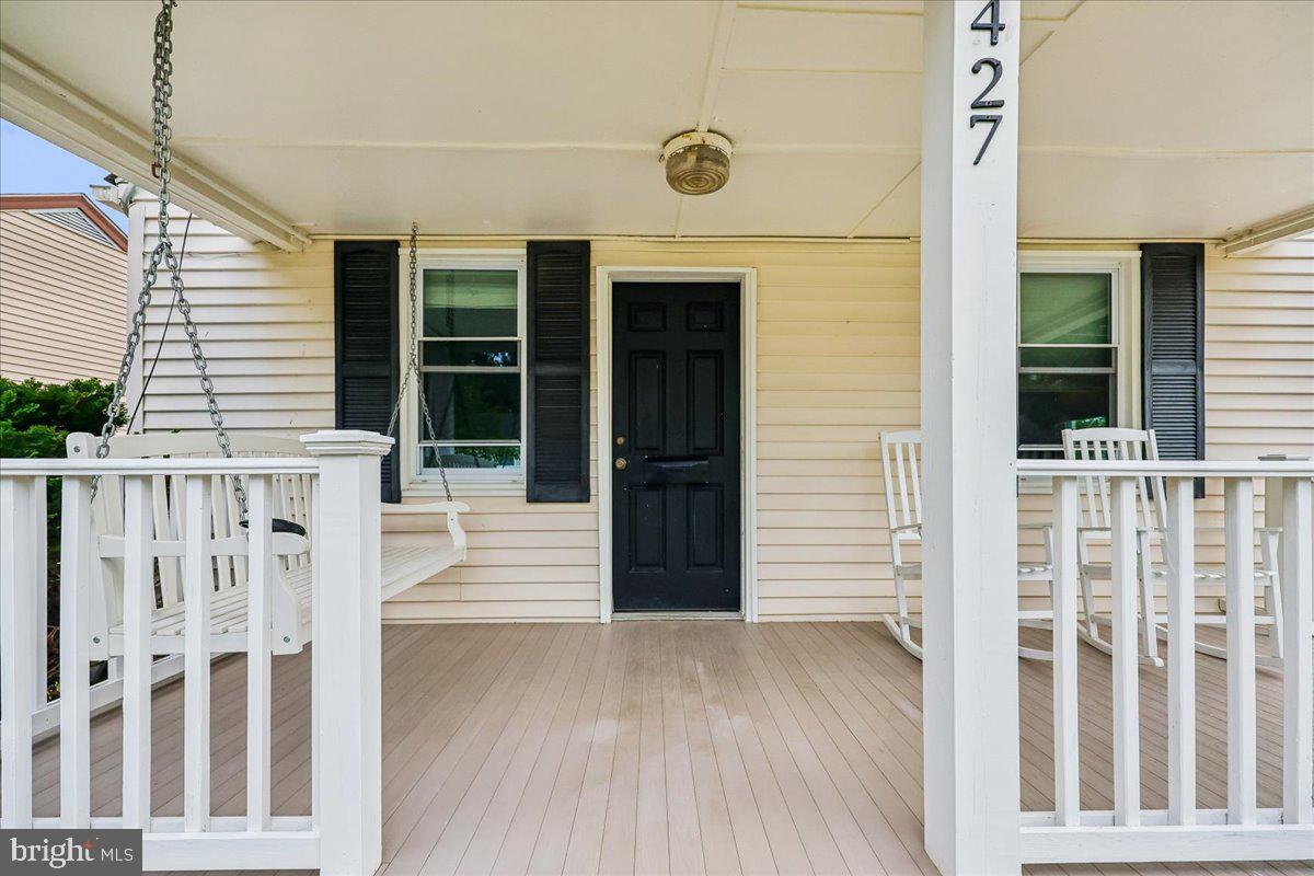 427 MCARTHUR DRIVE