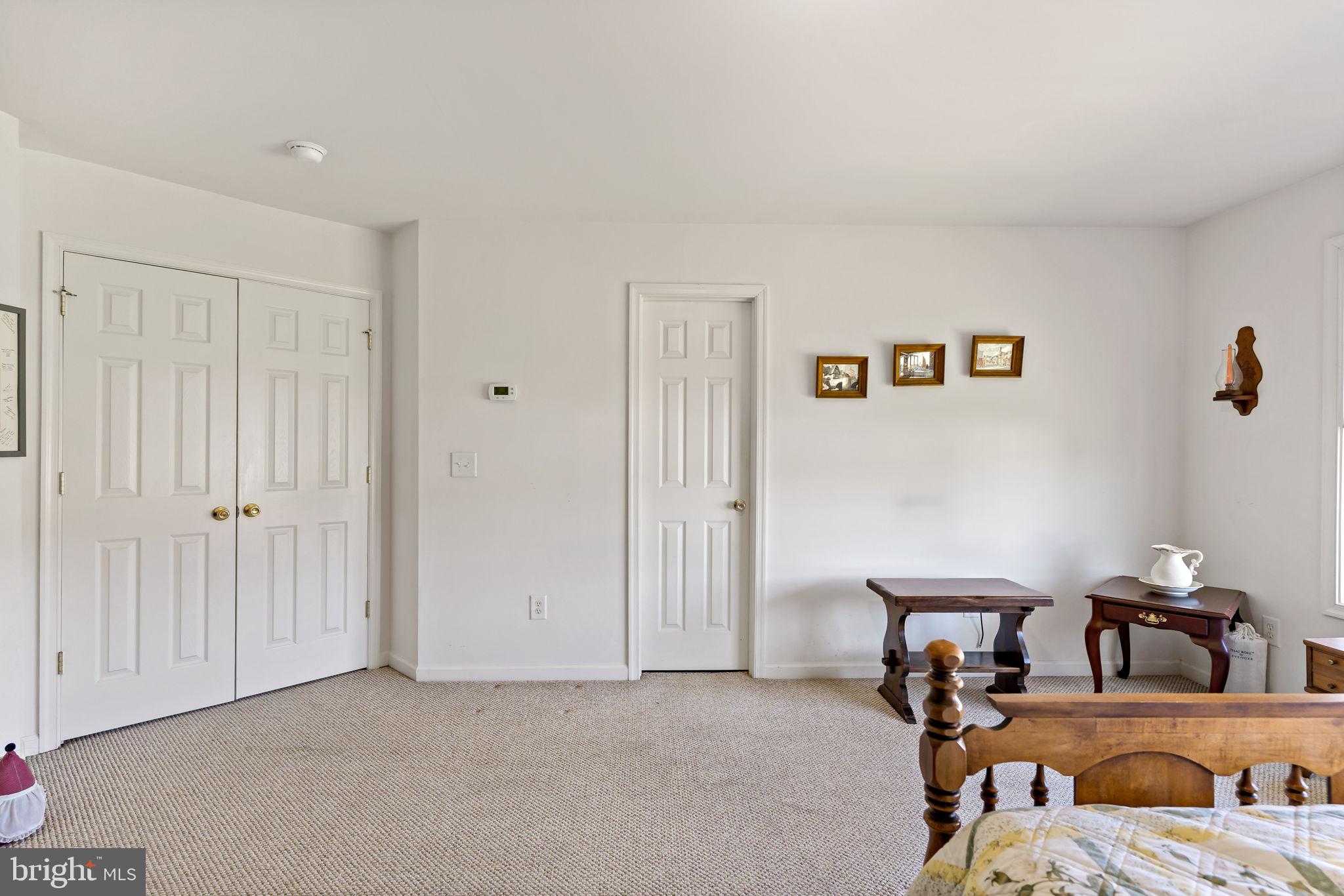 APPLE KNOLLS - Residential