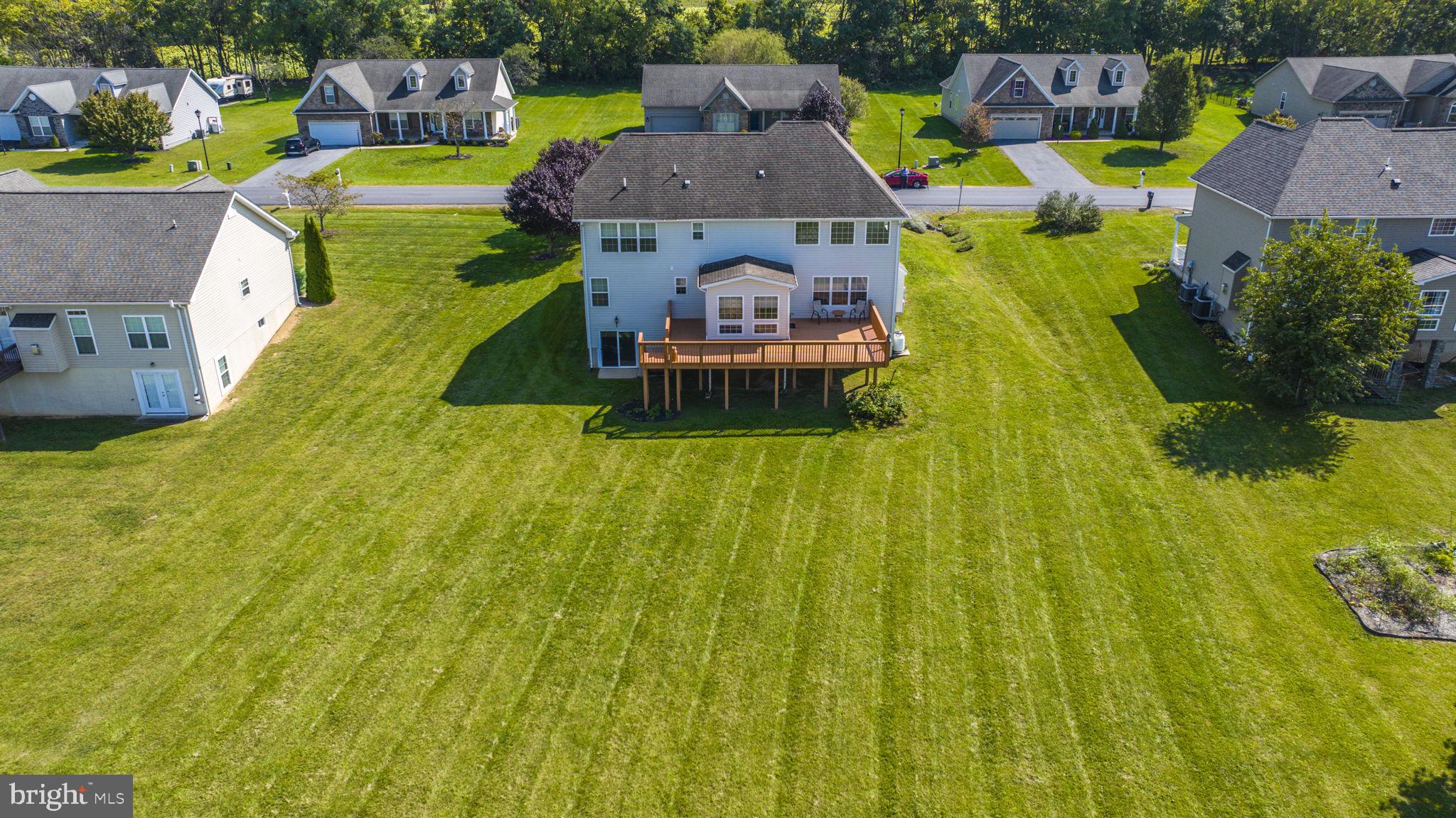 APPLE KNOLLS - Residential