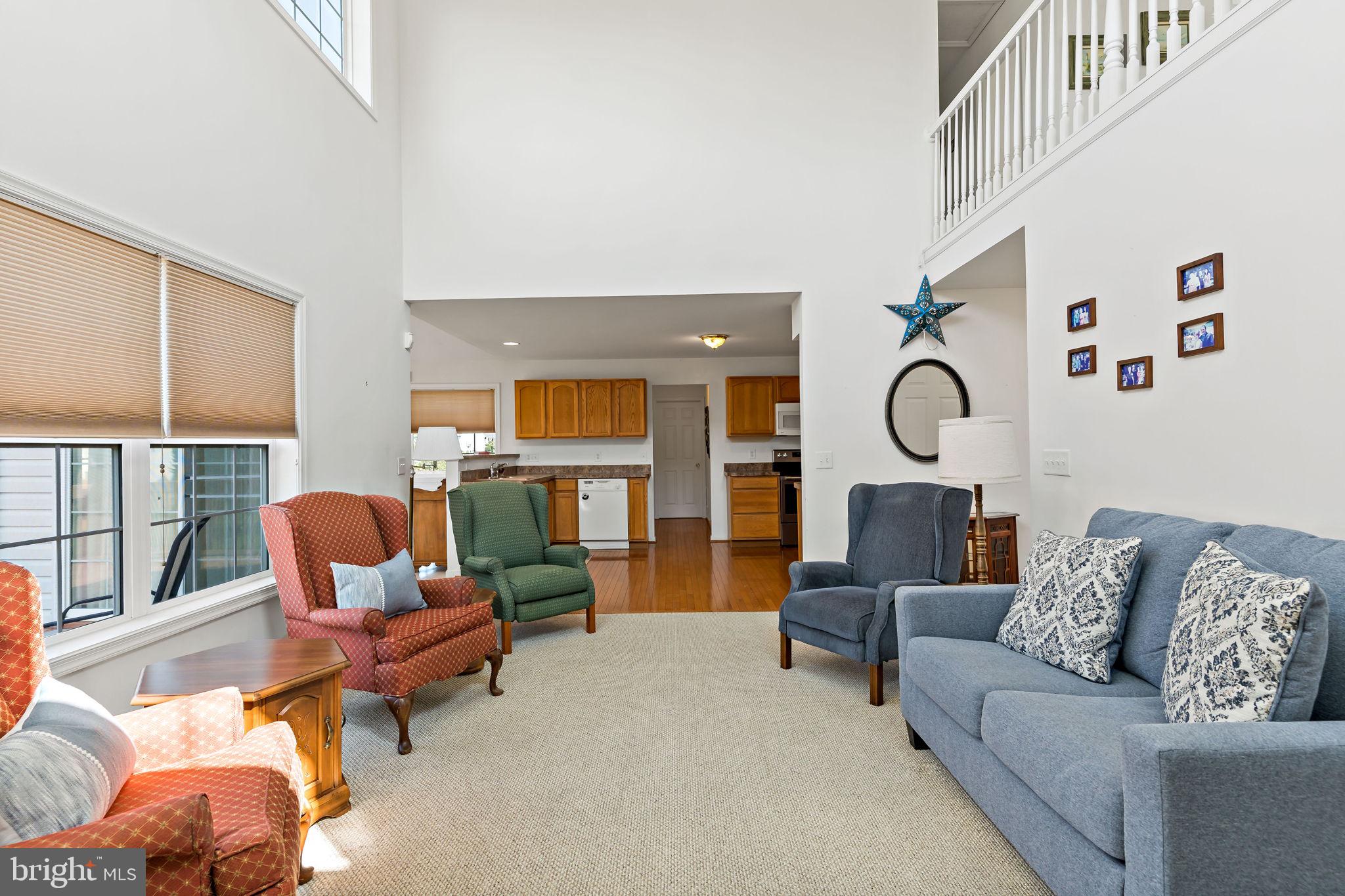 APPLE KNOLLS - Residential