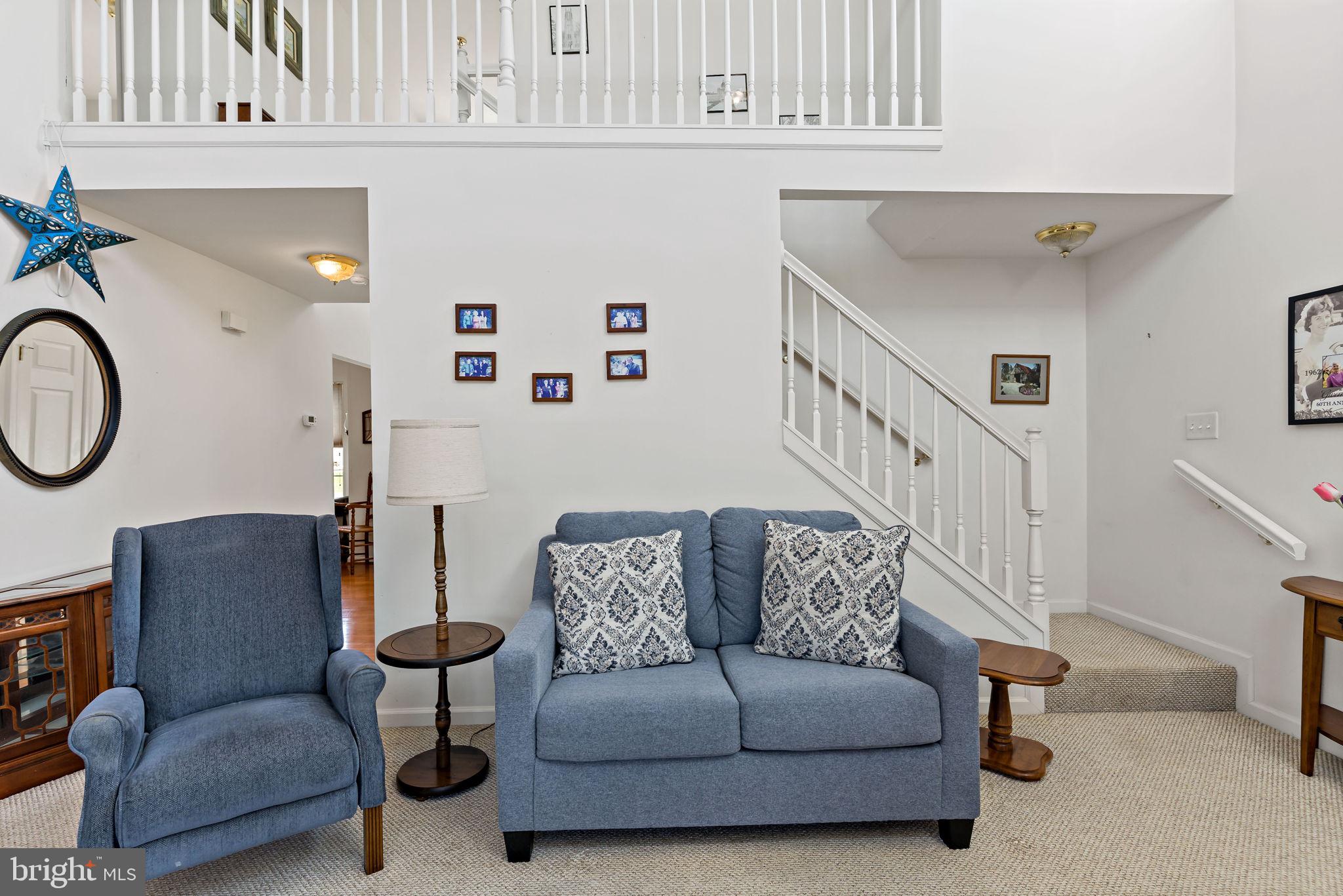 APPLE KNOLLS - Residential