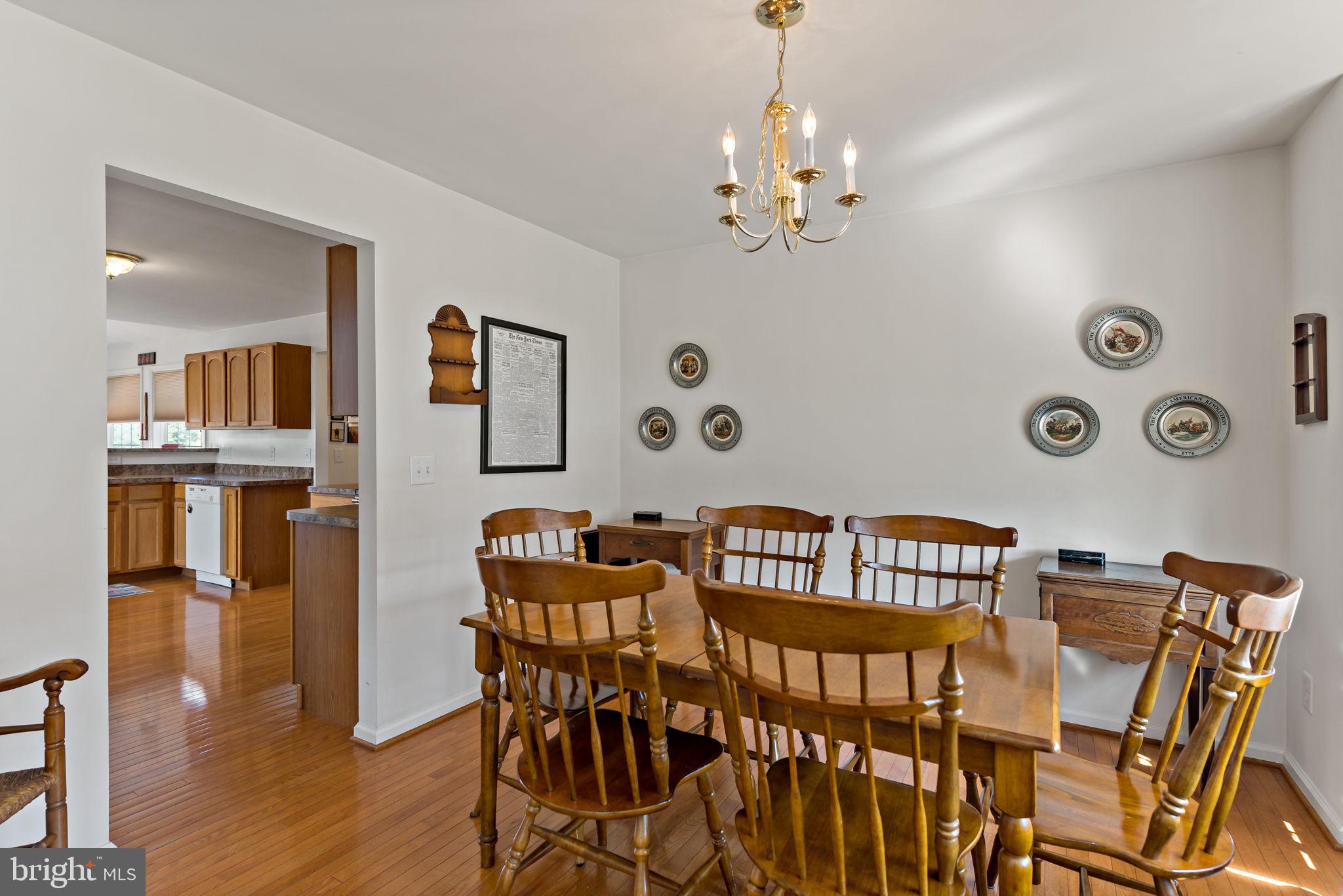 APPLE KNOLLS - Residential