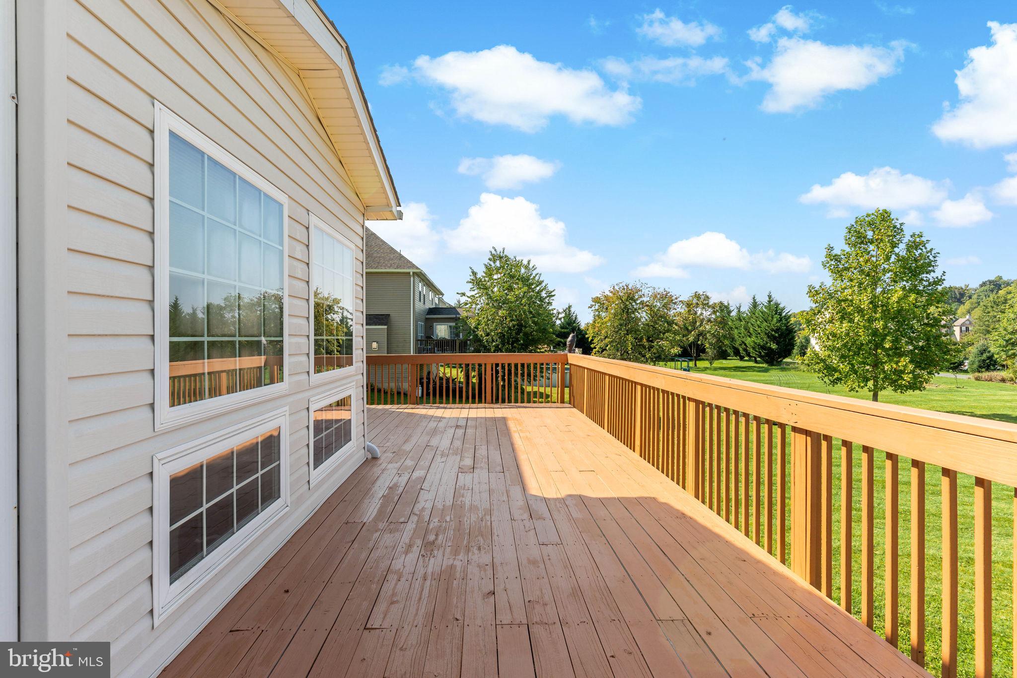 APPLE KNOLLS - Residential