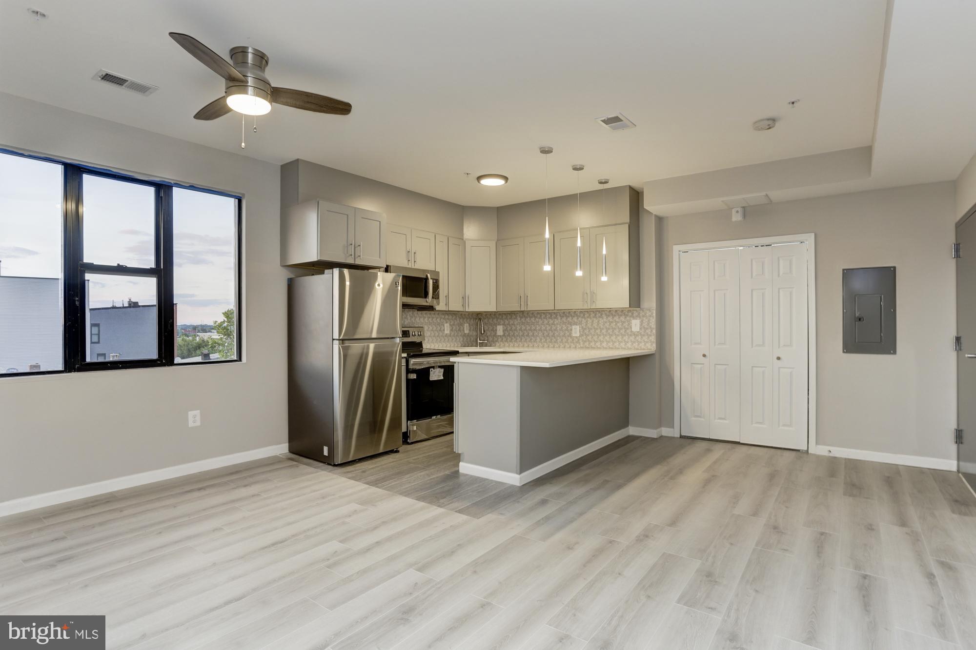 HIGHLANDTOWN - Residential Lease