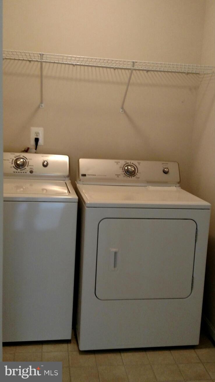 VILLAGES AT LEONARDTOWN - Residential Lease