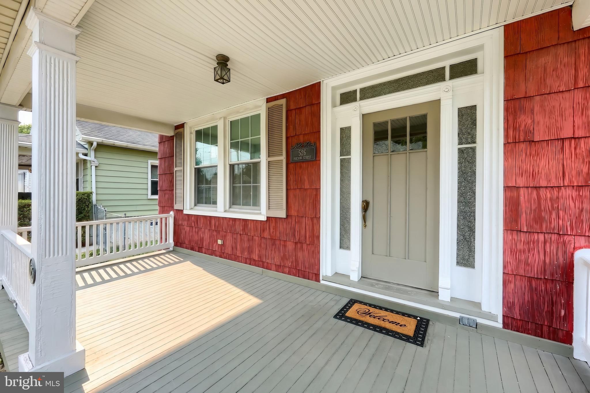 526 FULTON STREET