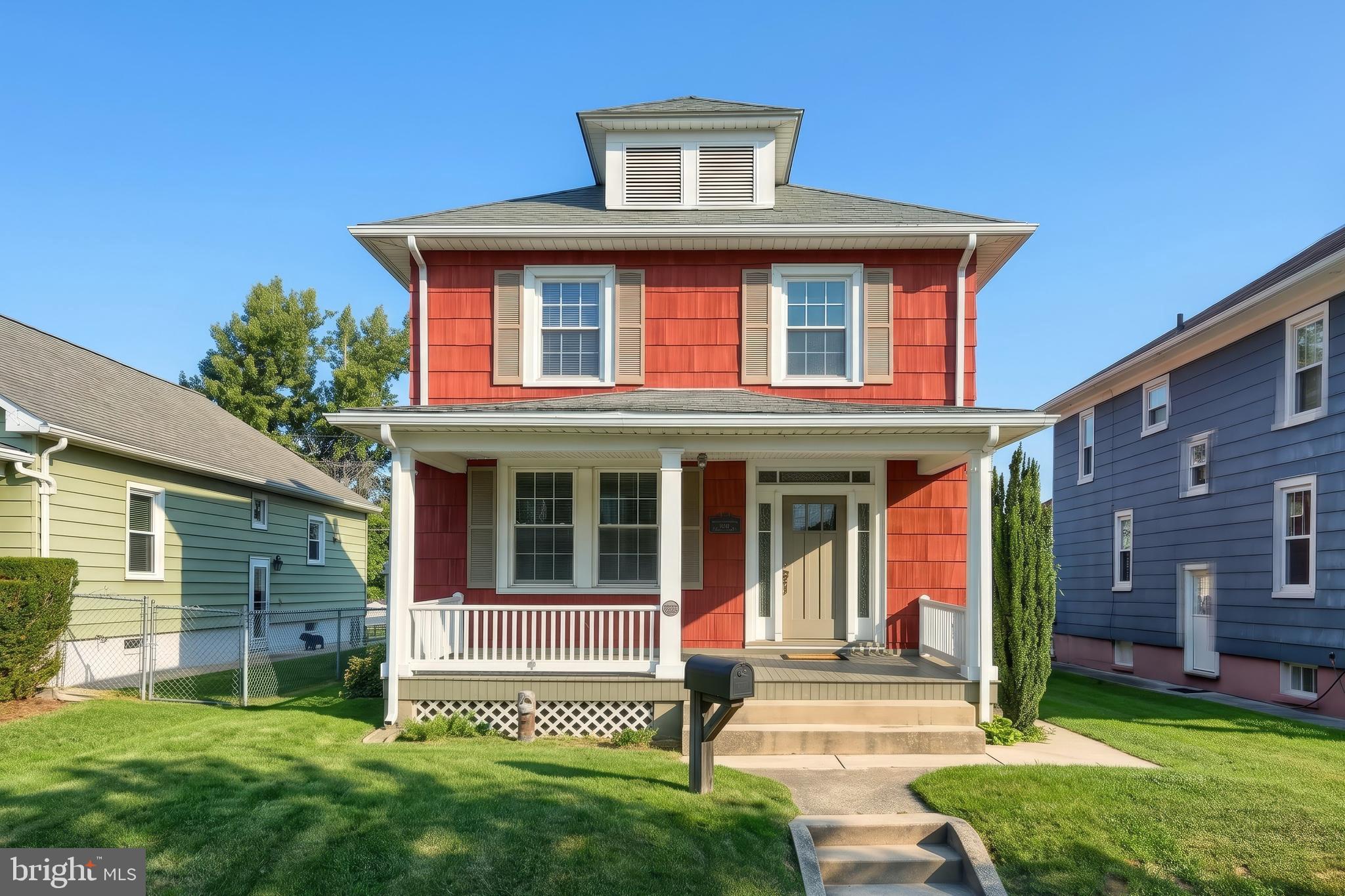 526 FULTON STREET