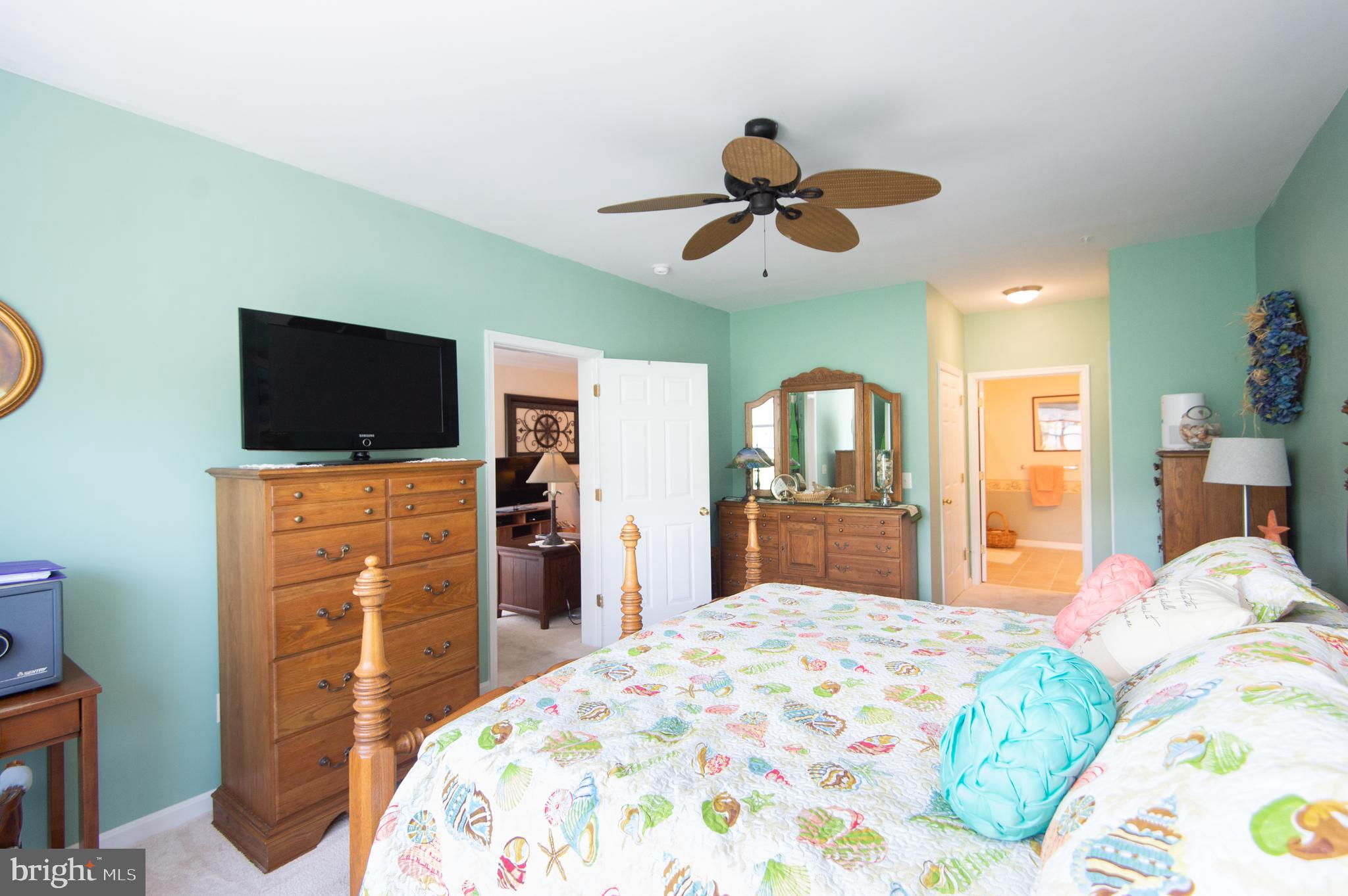 DEEP HARBOUR - Residential