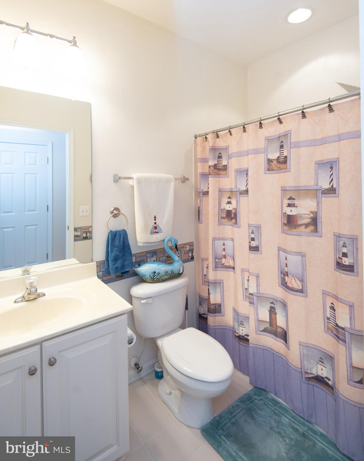DEEP HARBOUR - Residential
