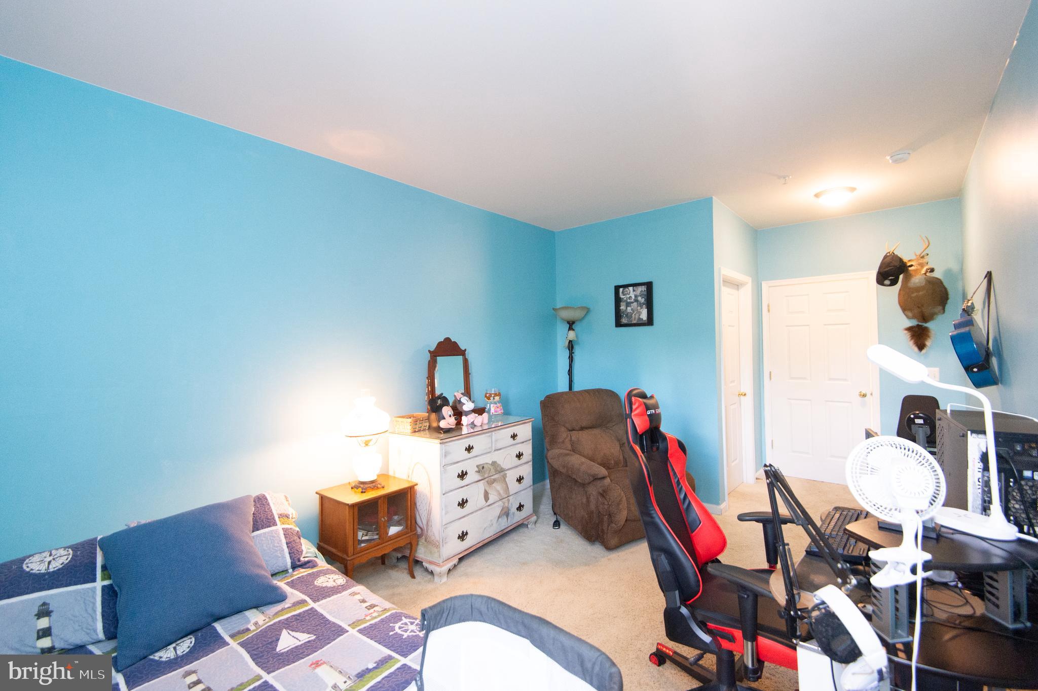 DEEP HARBOUR - Residential