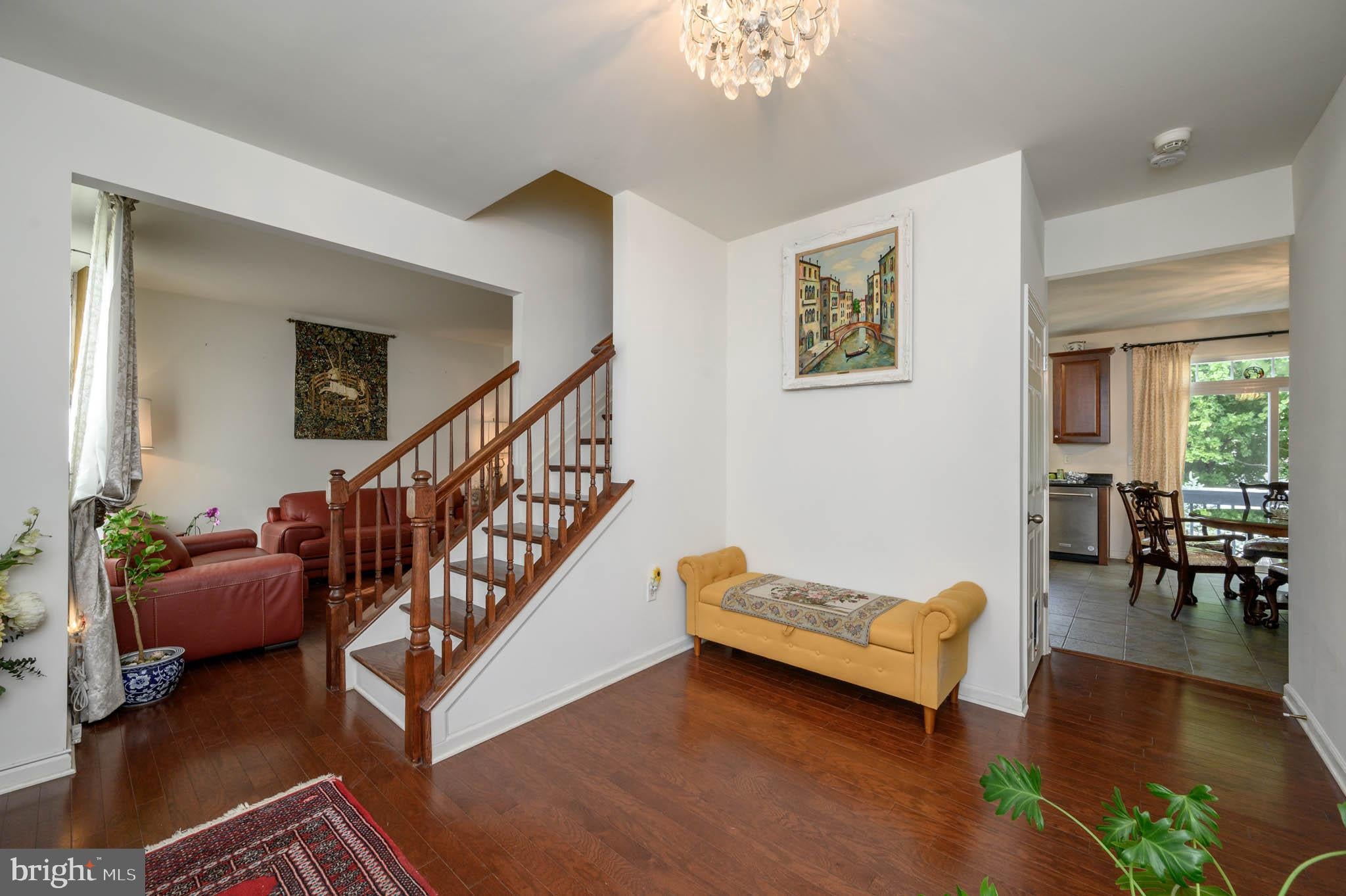 7 PASTEUR COURT