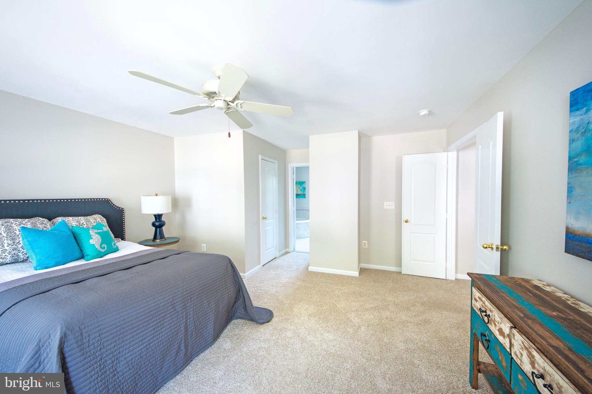 EASTON CLUB - Residential