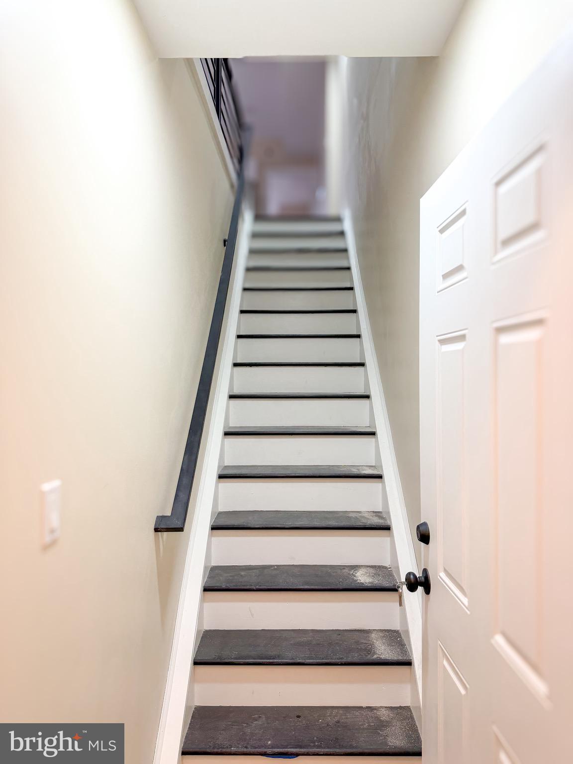 5533 CHESTER AVENUE 2