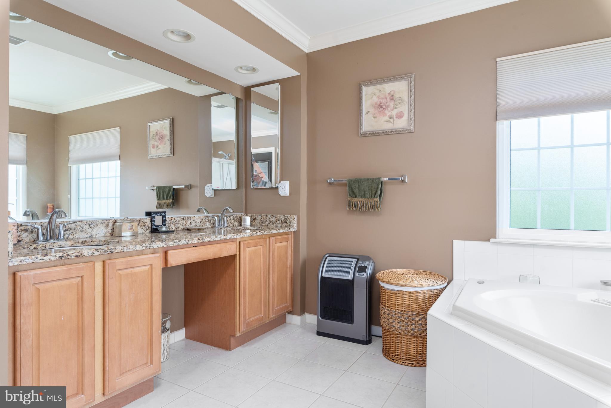 ASHLEIGH-PLAT FOUR - Residential