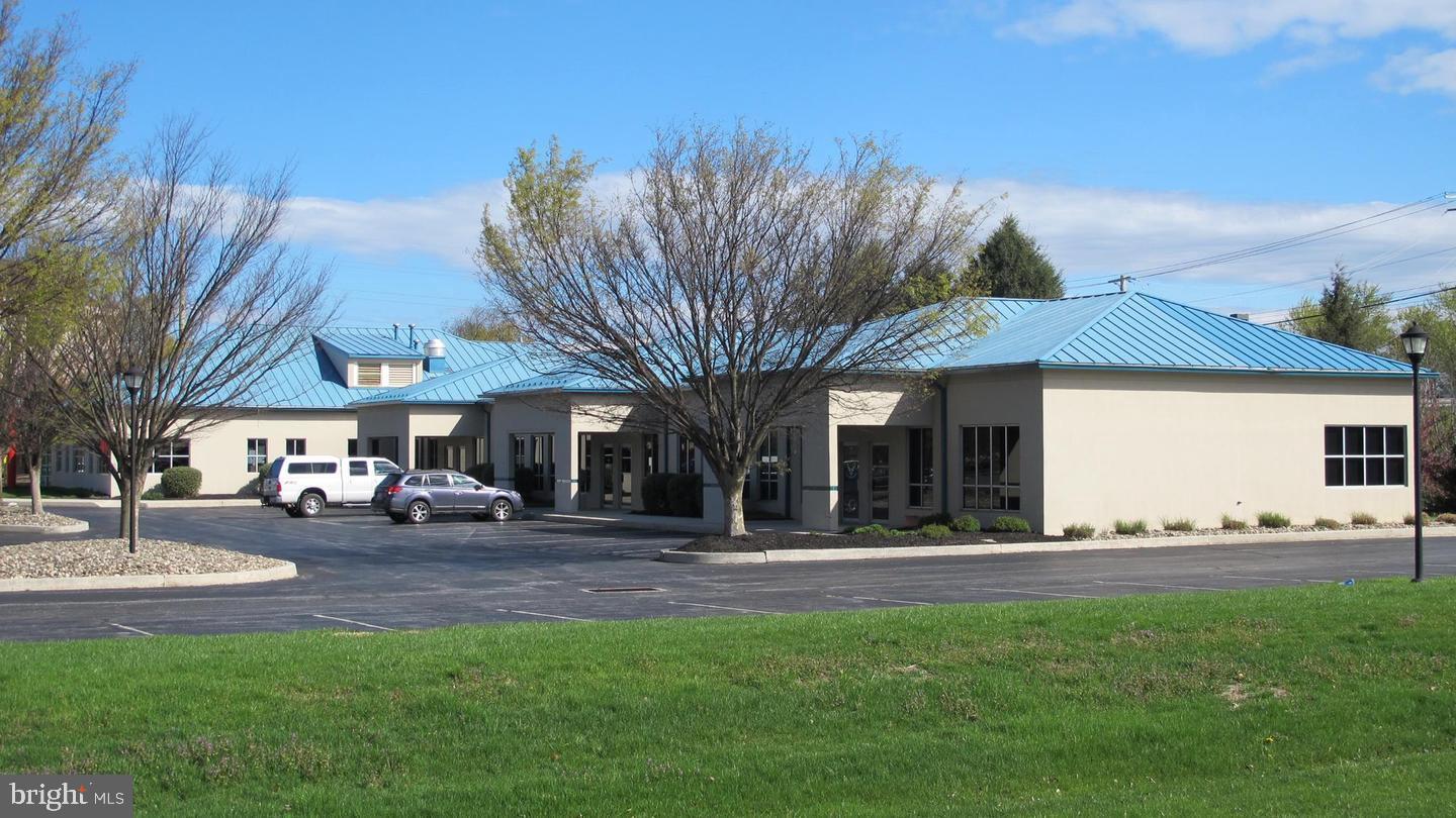 4940 RITTER ROAD 104-105