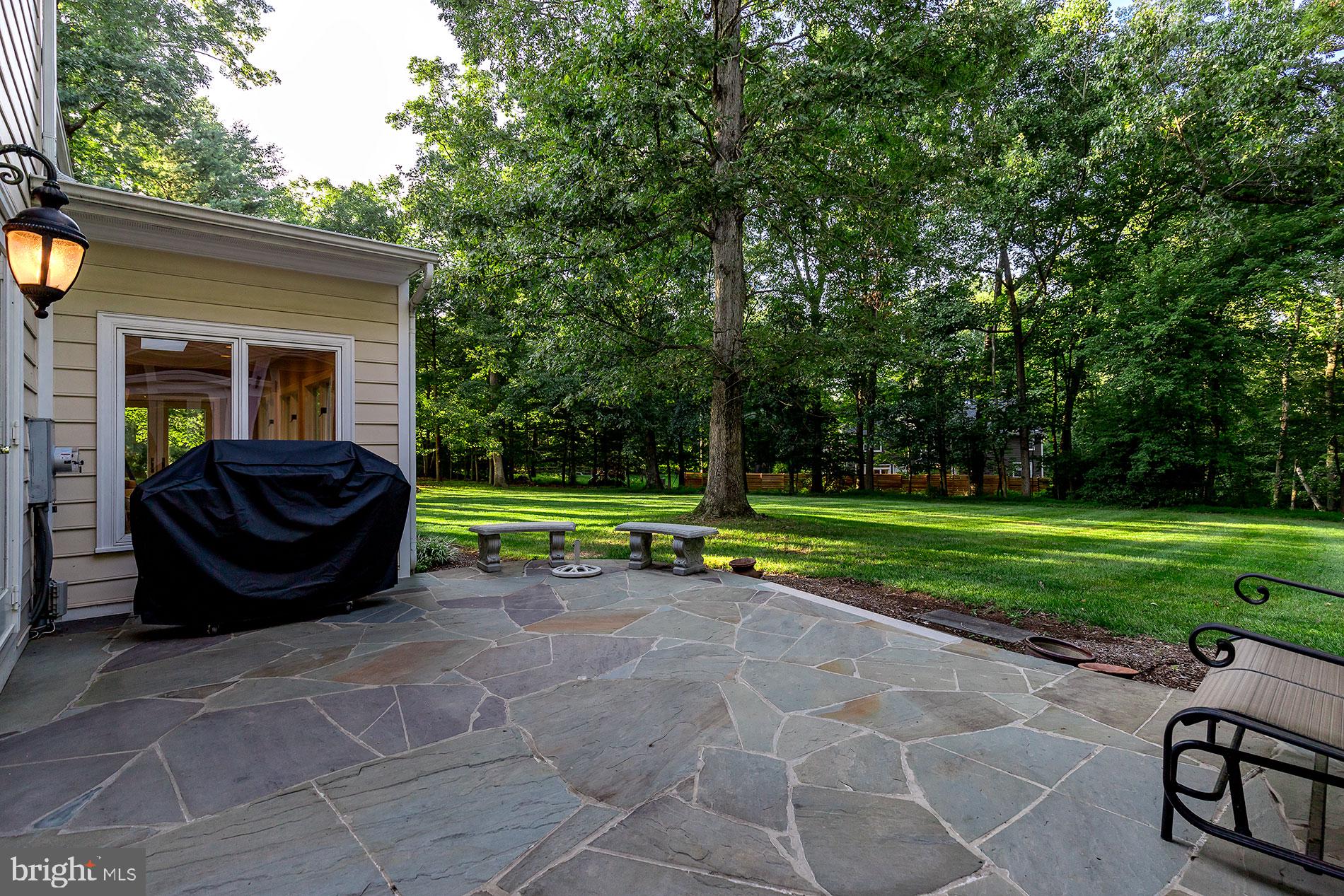 COLVIN RUN ESTATES - Residential