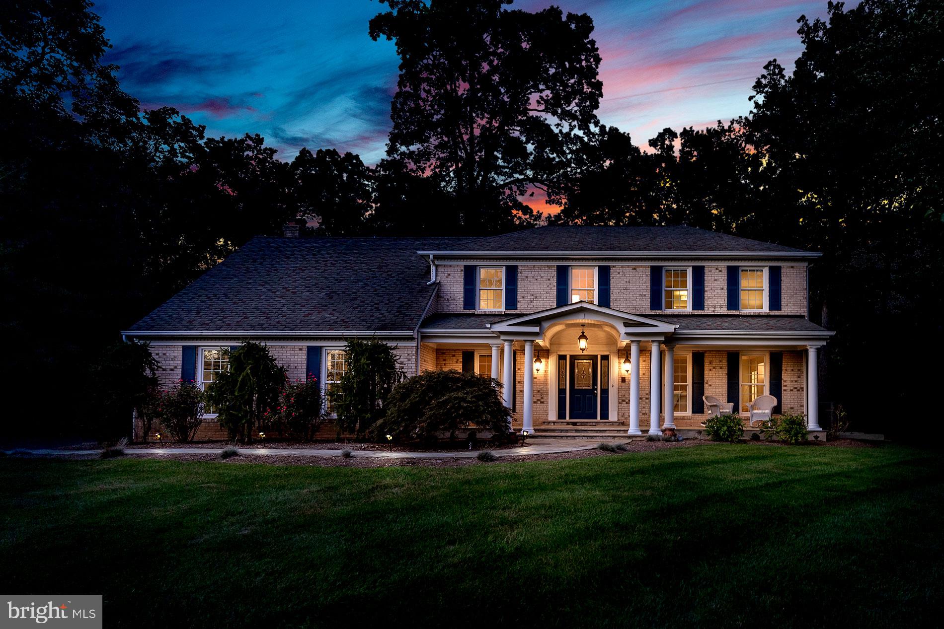 COLVIN RUN ESTATES - Residential