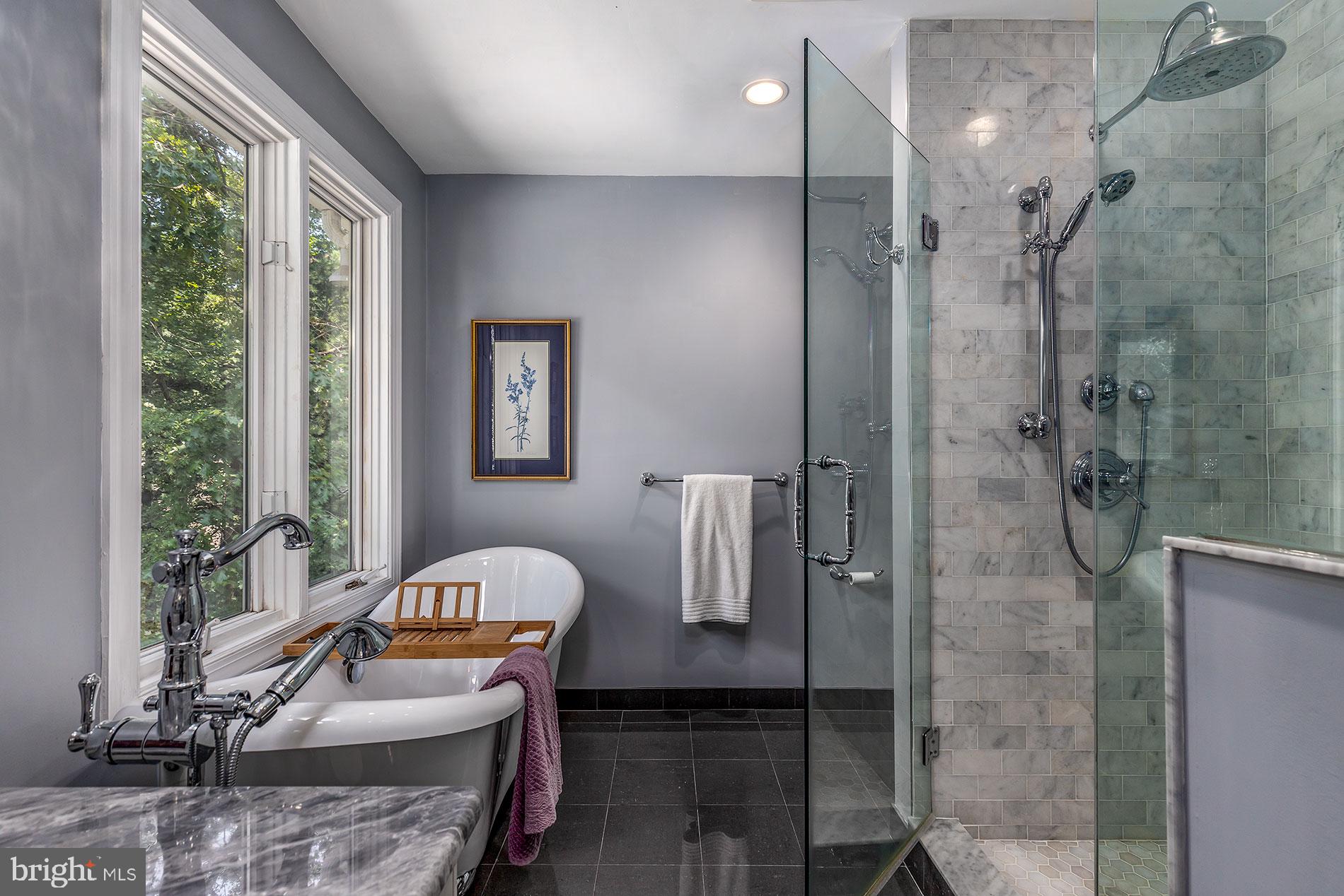 COLVIN RUN ESTATES - Residential