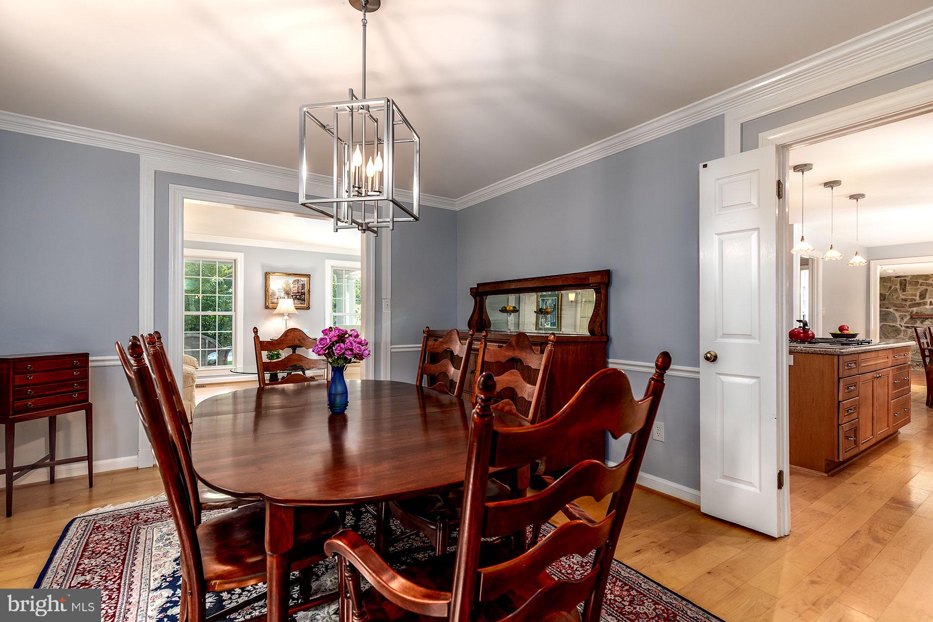 COLVIN RUN ESTATES - Residential