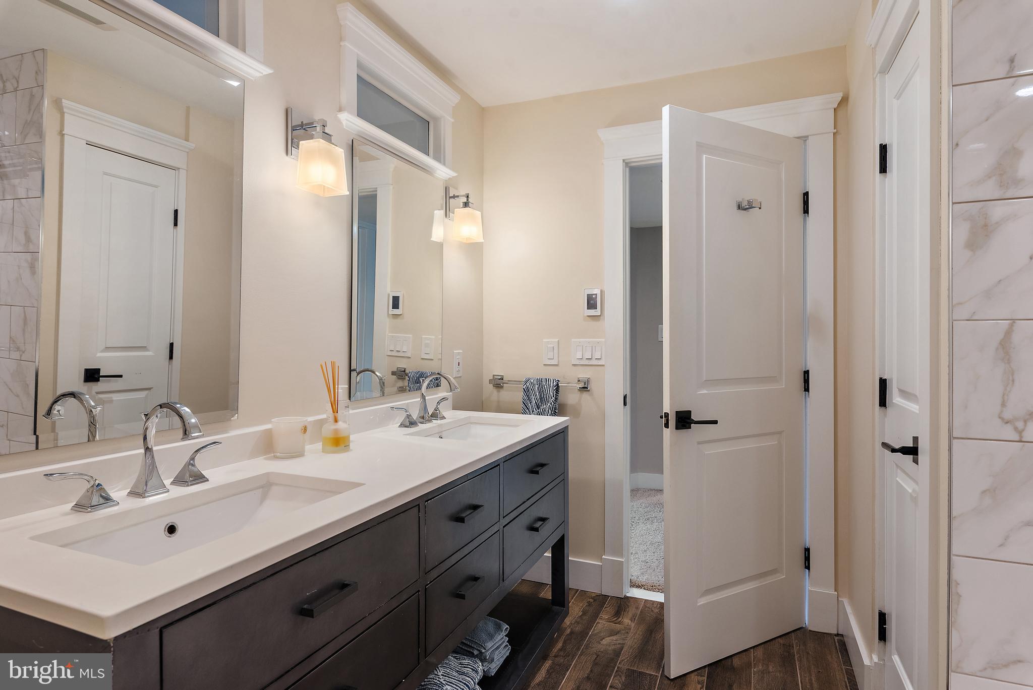 SHEARWATER - Residential