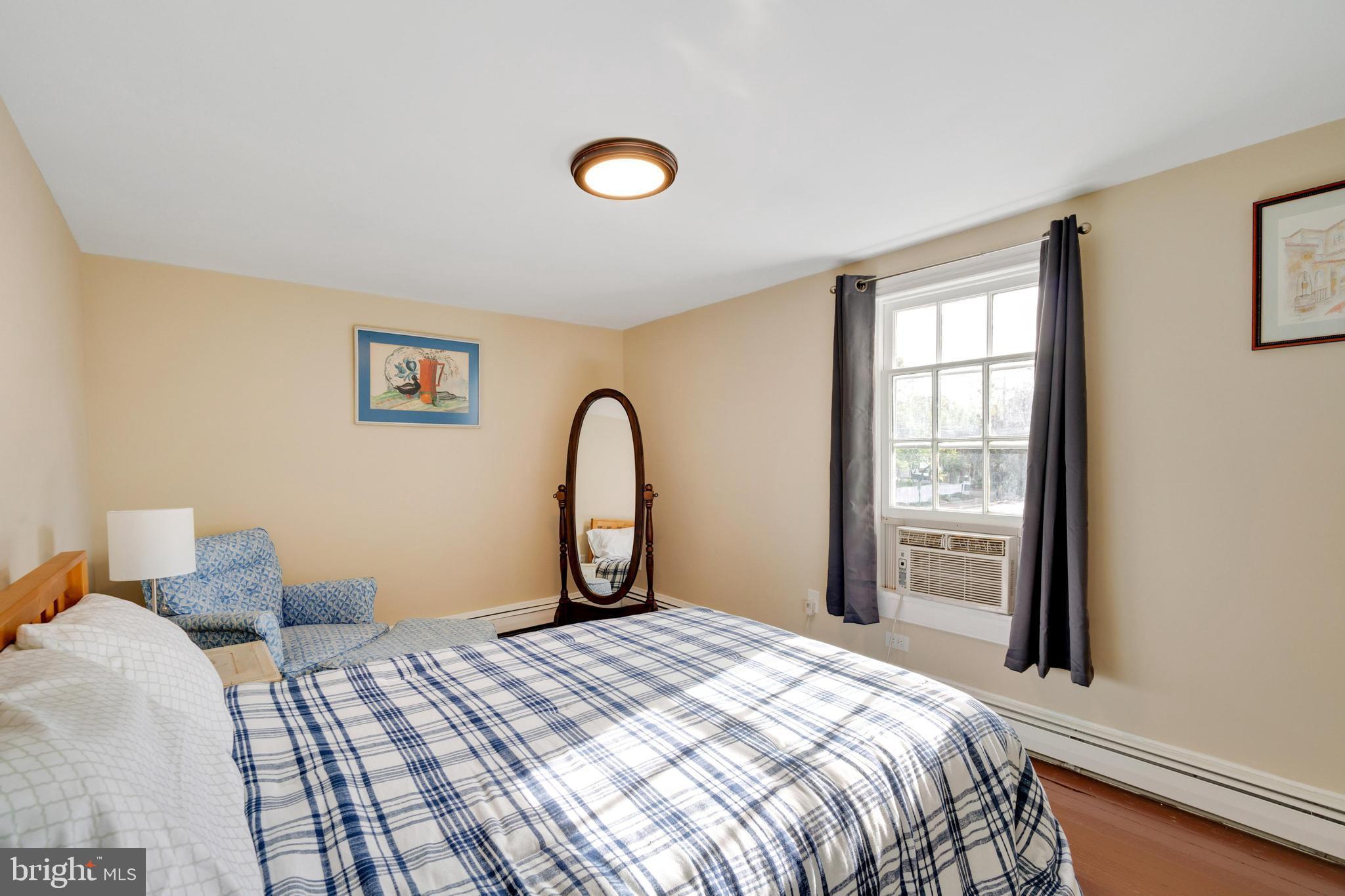 DOWNTOWN CHESTERTOWN - Residential