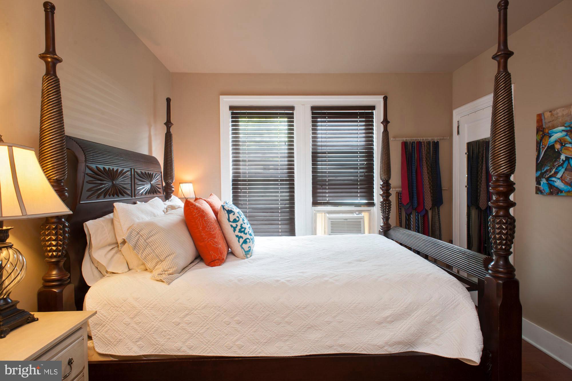 GRANDVIEW HEIGHTS - Residential