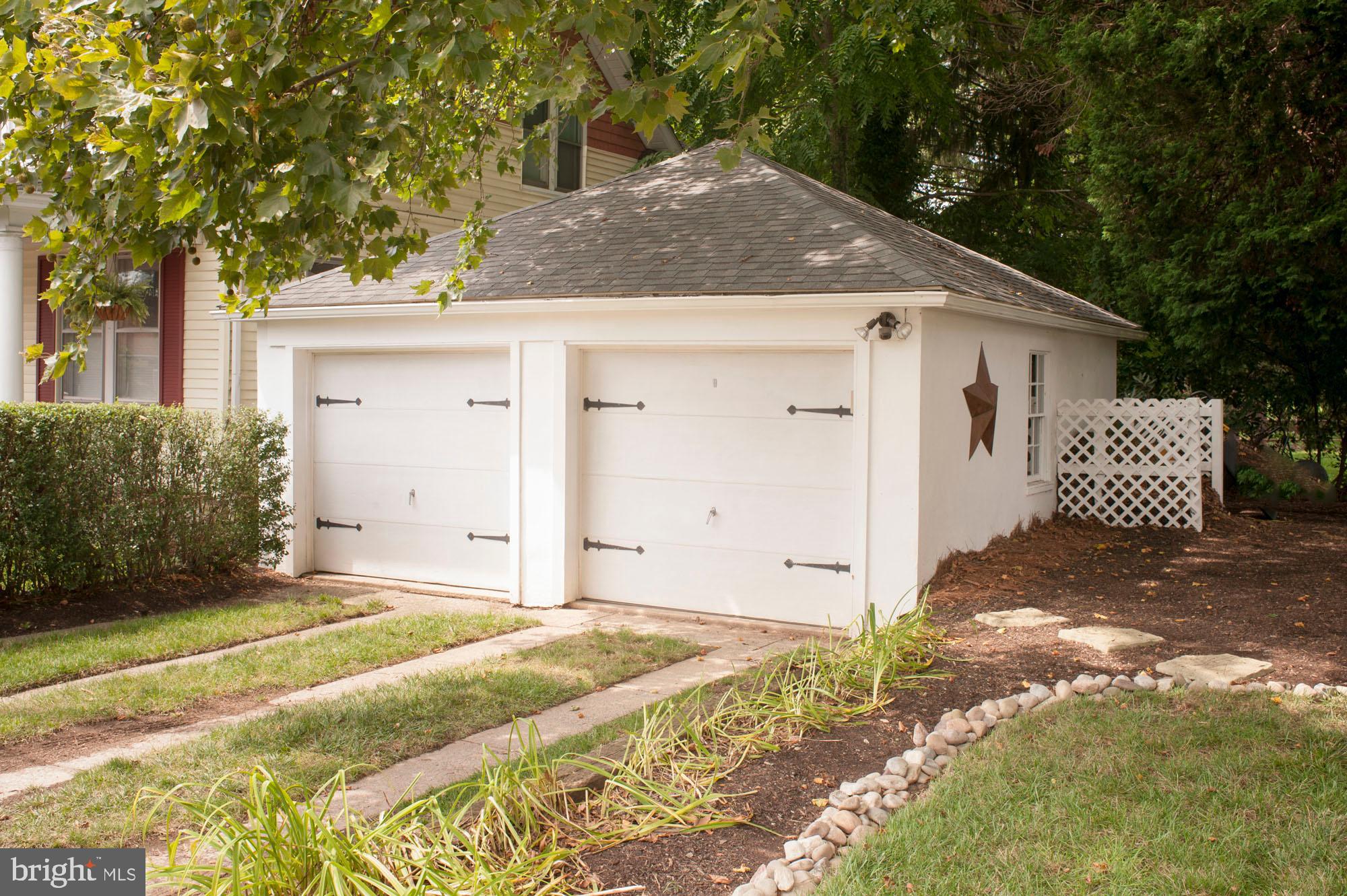 GRANDVIEW HEIGHTS - Residential