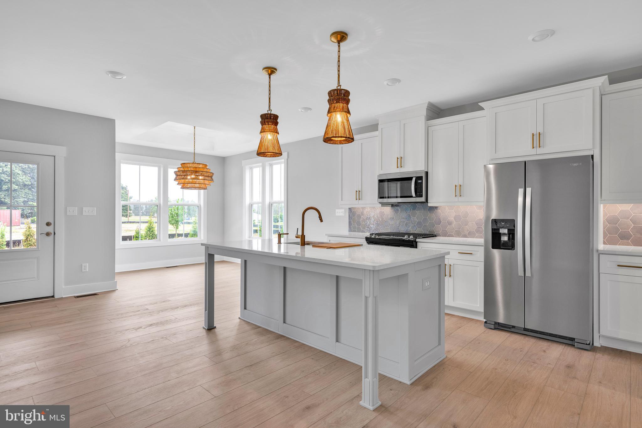 THE KNOLL AT IRONS LANE - Residential