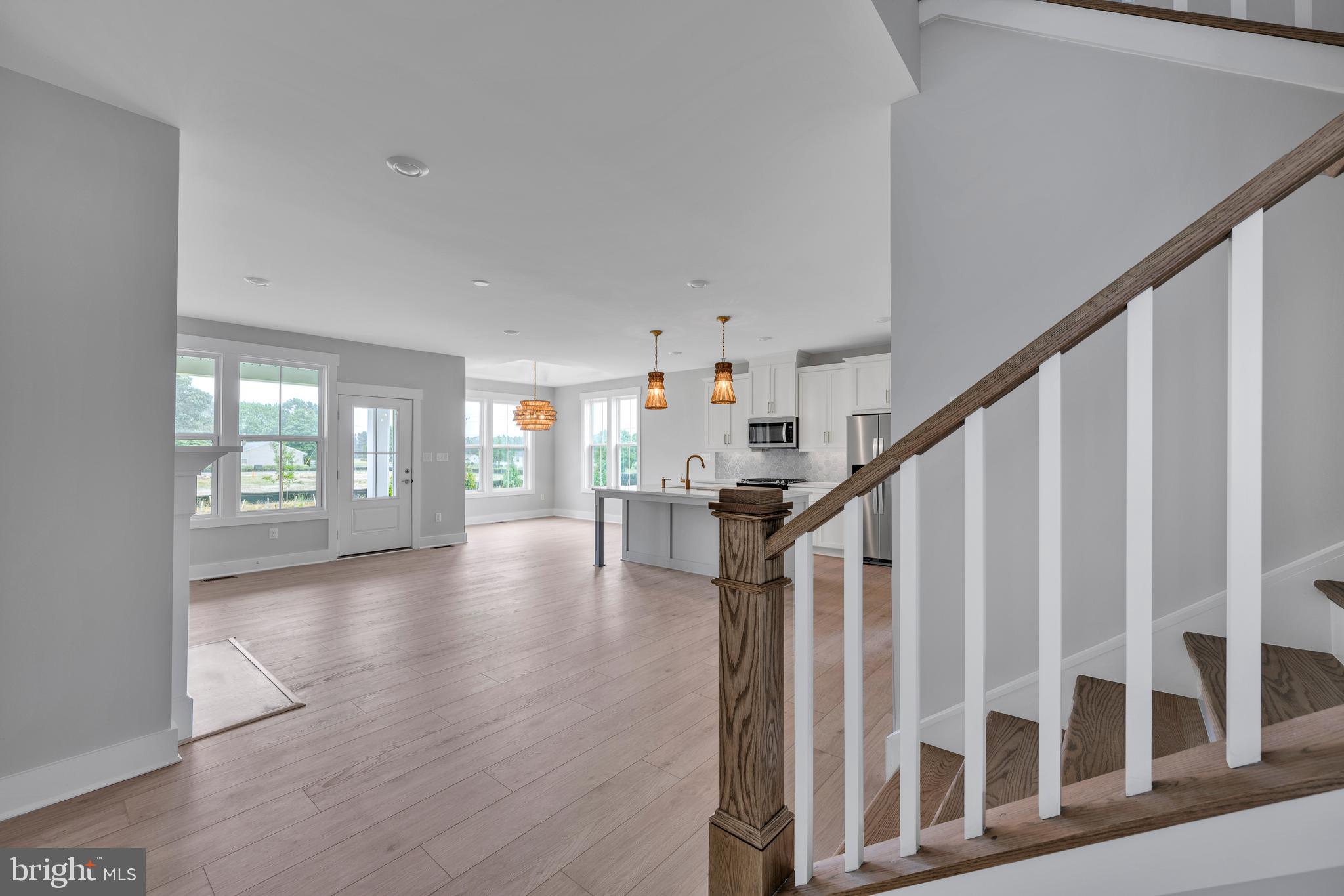 THE KNOLL AT IRONS LANE - Residential