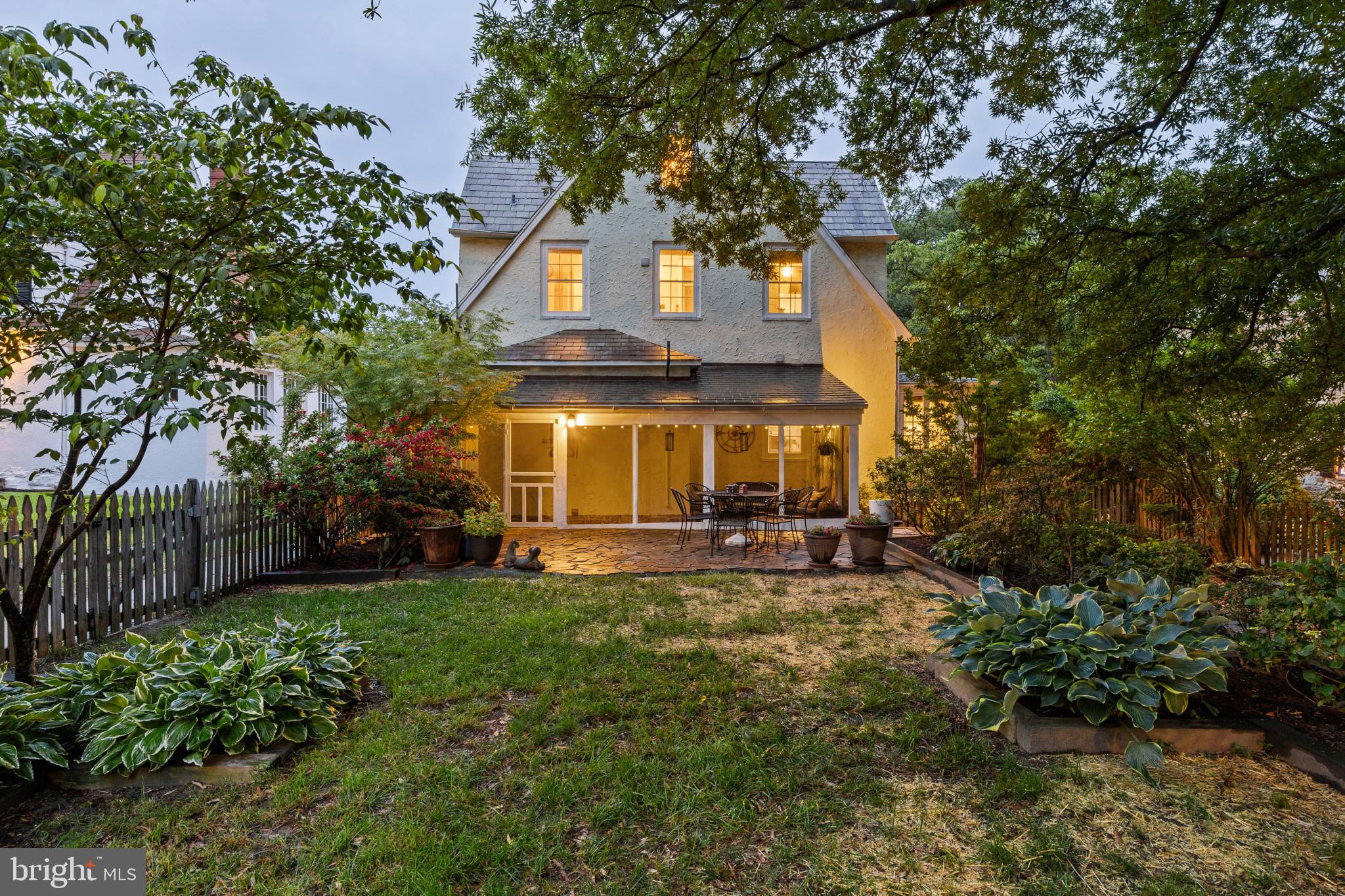 GUILFORD HISTORIC DISTRICT - Residential