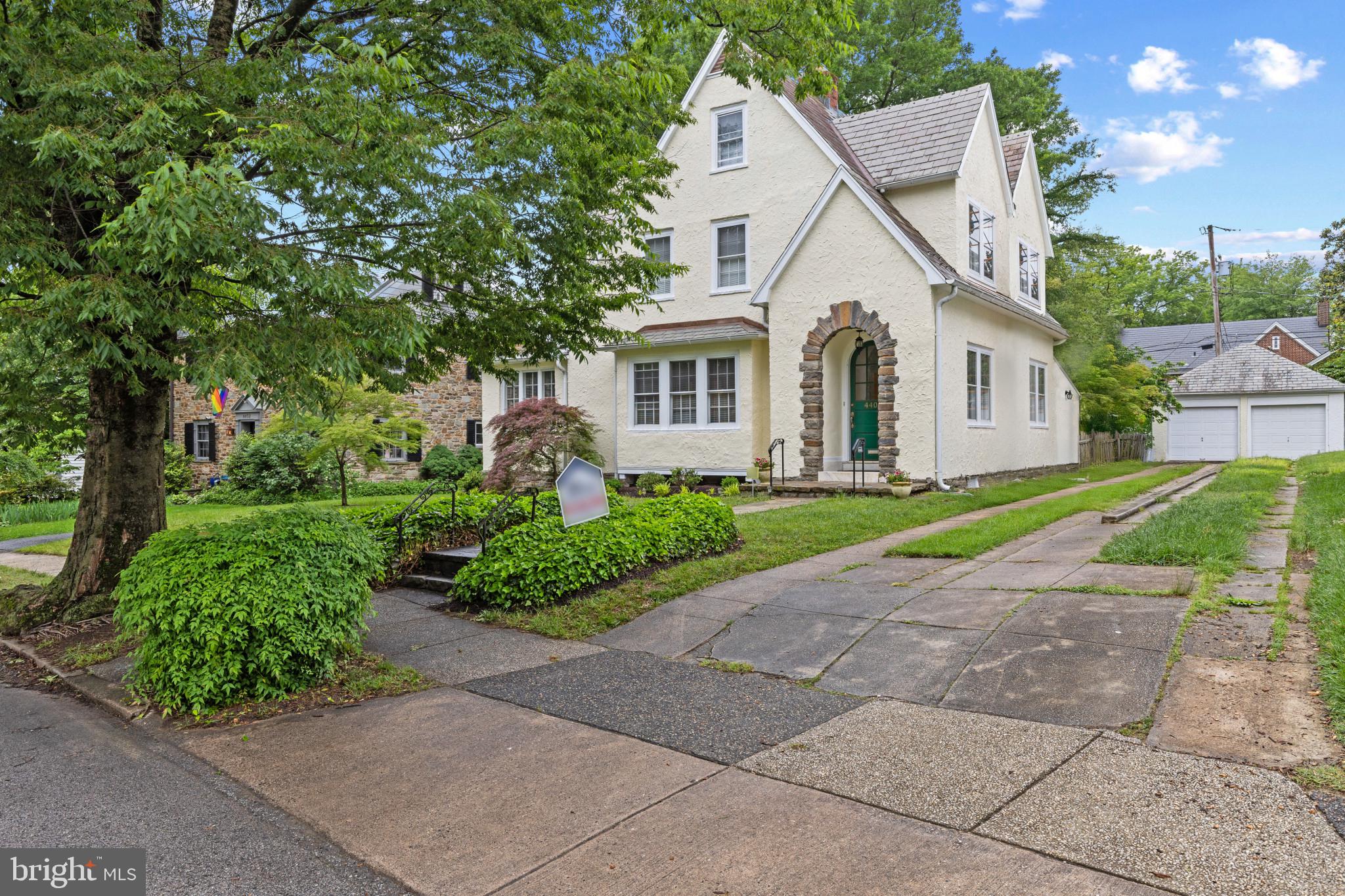 GUILFORD HISTORIC DISTRICT - Residential