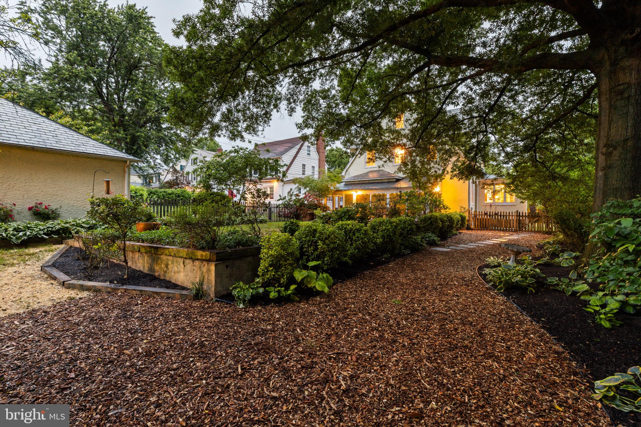 GUILFORD HISTORIC DISTRICT - Residential