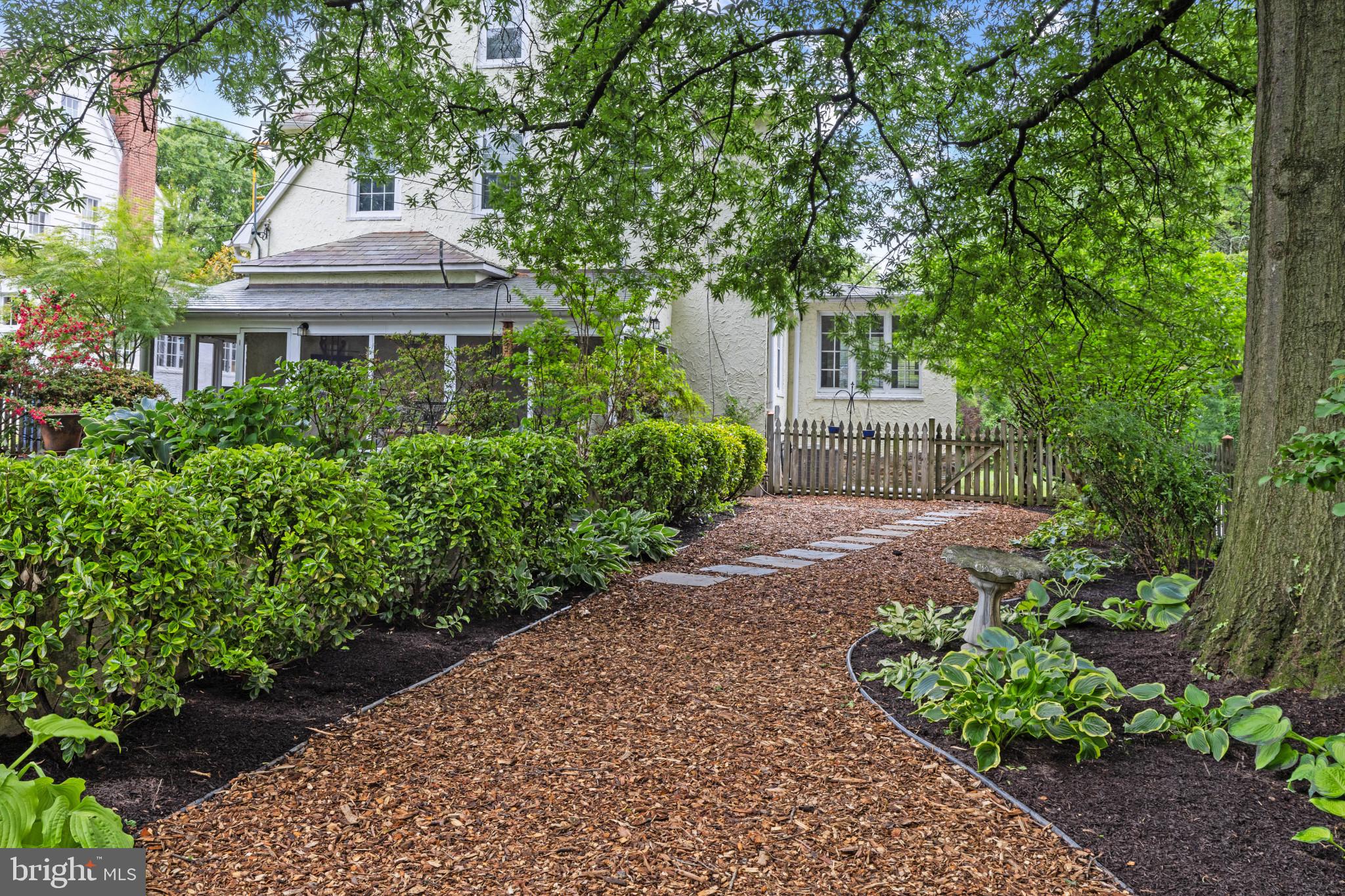 GUILFORD HISTORIC DISTRICT - Residential