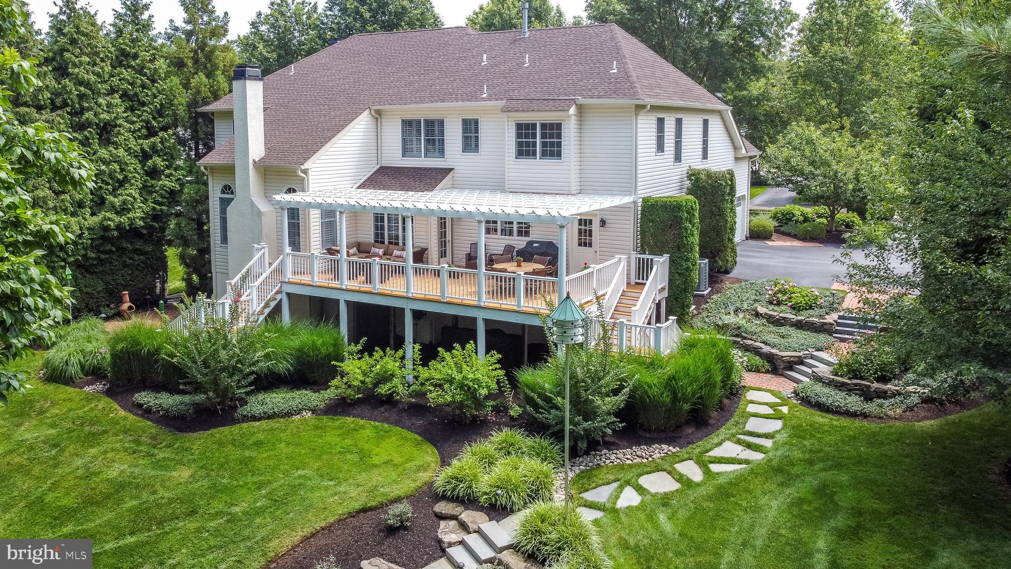 OAKS OF BUCKINGHAM - Residential