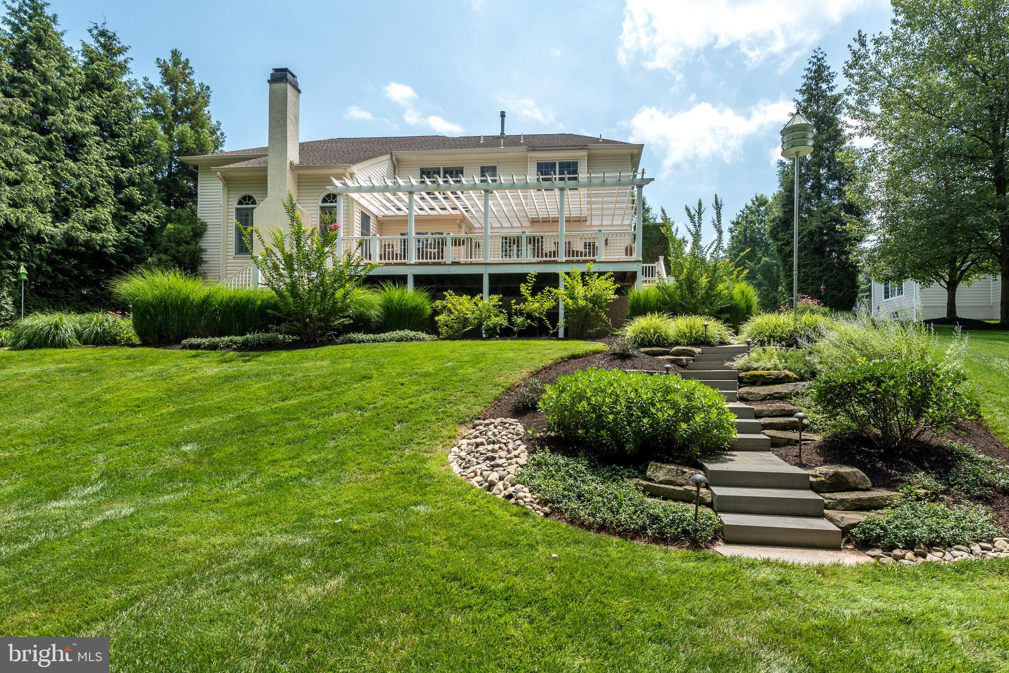 OAKS OF BUCKINGHAM - Residential