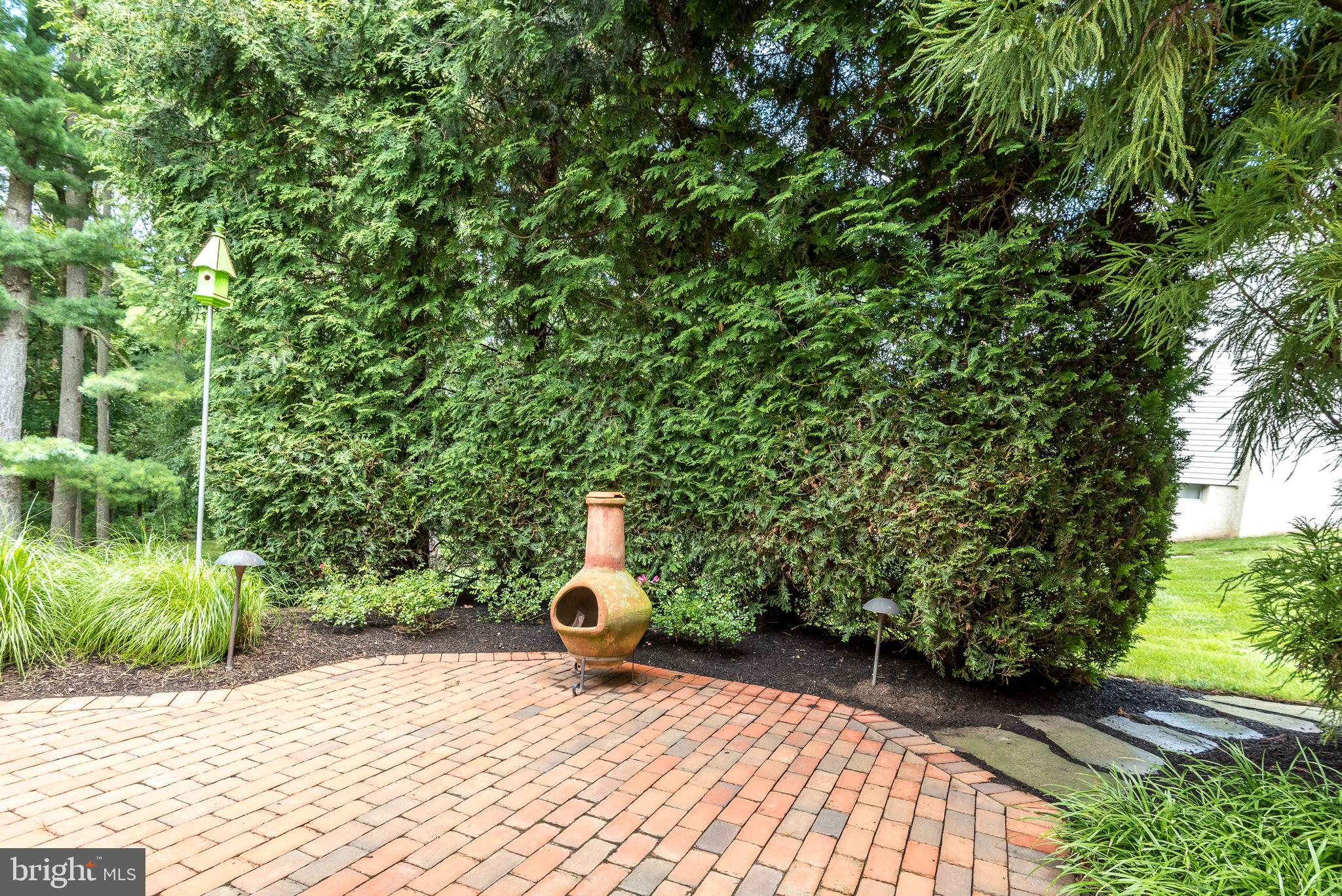 OAKS OF BUCKINGHAM - Residential