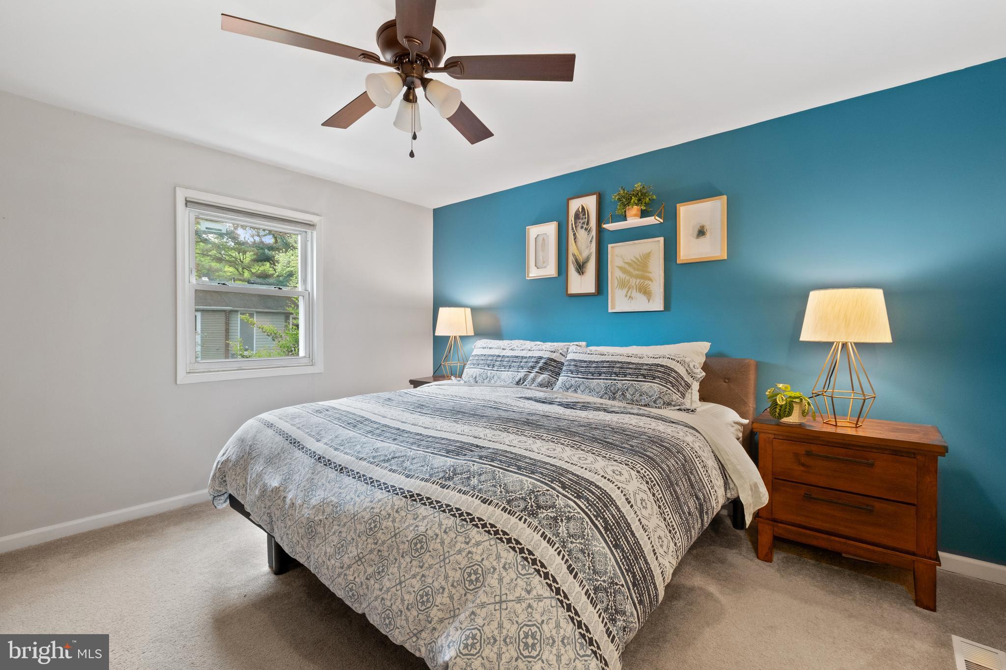 LAKE BRADDOCK - Residential