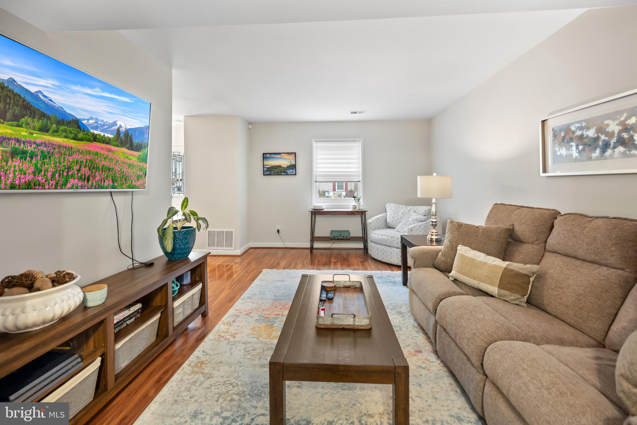 LAKE BRADDOCK - Residential