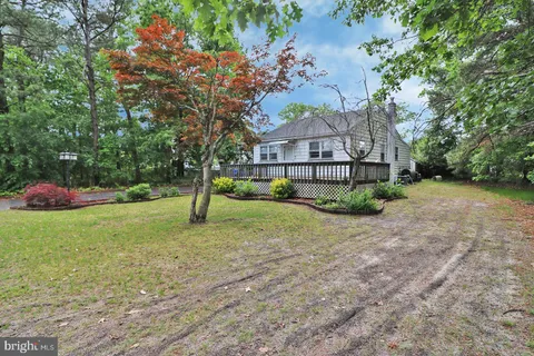 1151 Beechmont Street, Toms River, NJ MLS: NJOC2034100