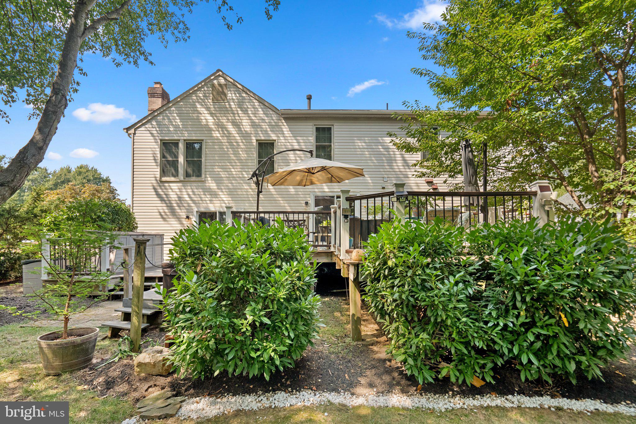 BROOKEVILLE KNOLLS - Residential