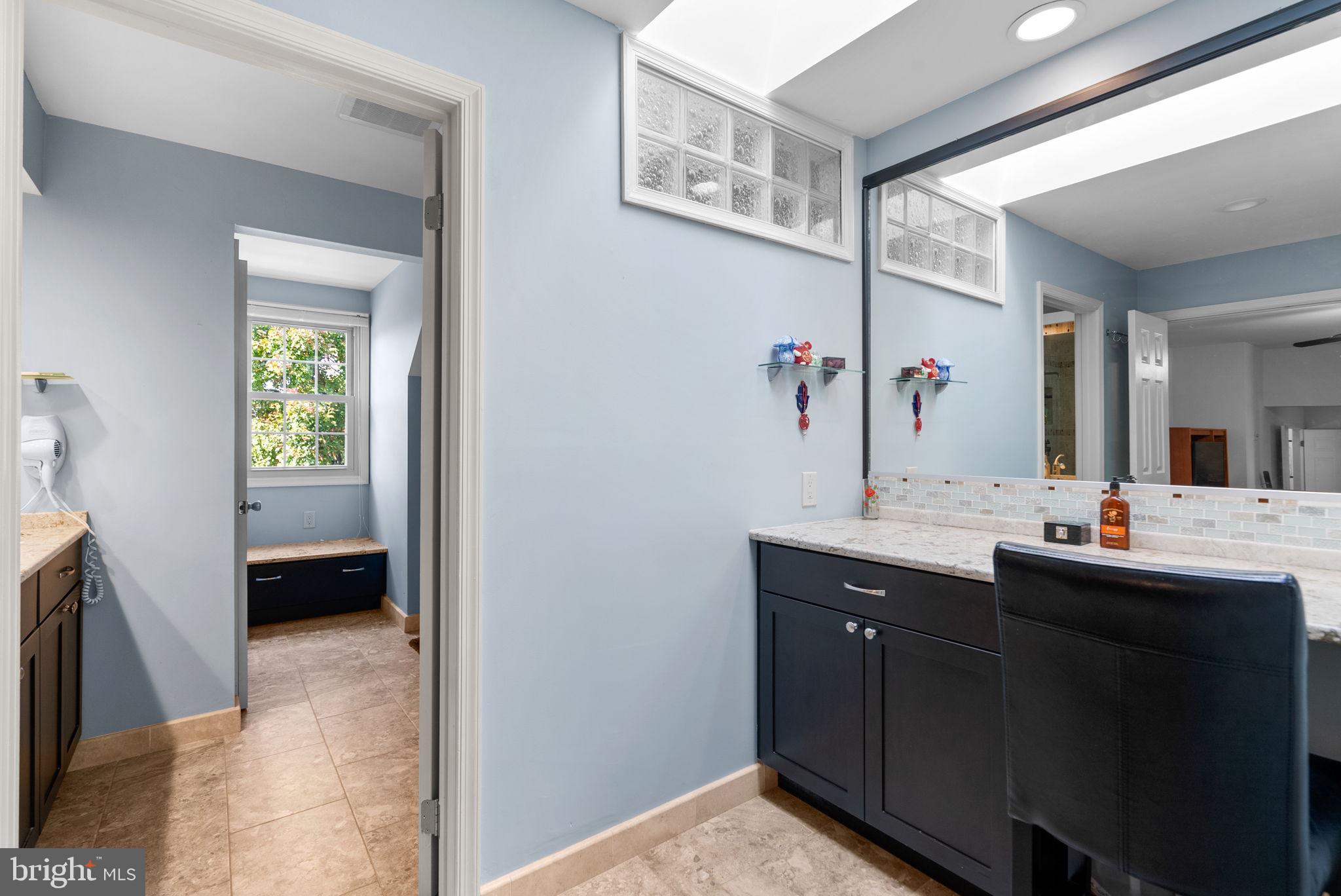 BROOKEVILLE KNOLLS - Residential