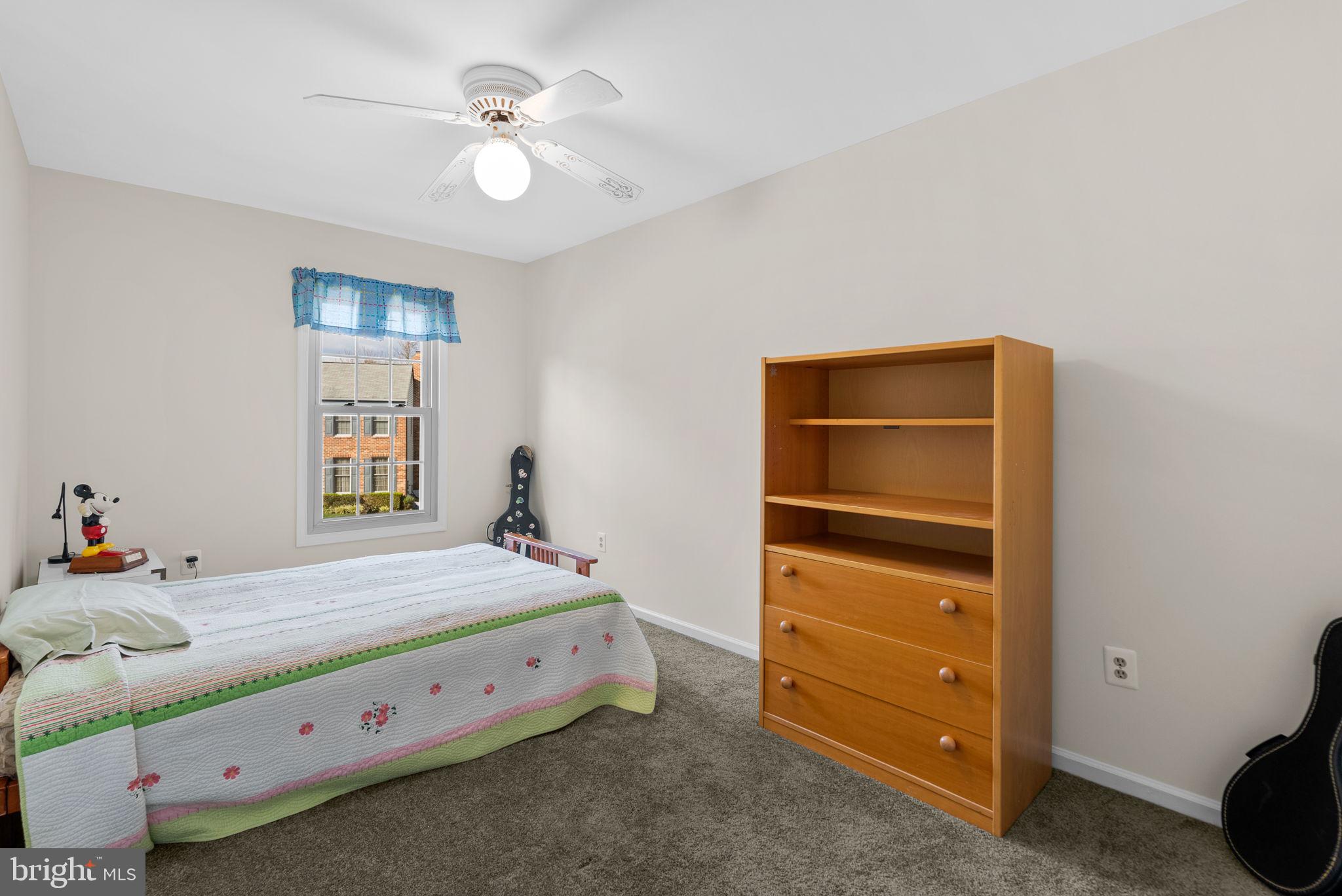 BROOKEVILLE KNOLLS - Residential