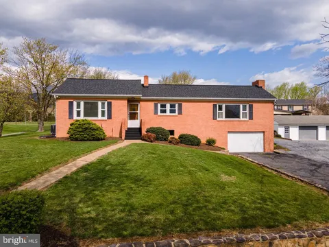 10370 Spotswood Trail, Mc Gaheysville, VA MLS: VARO2002202
