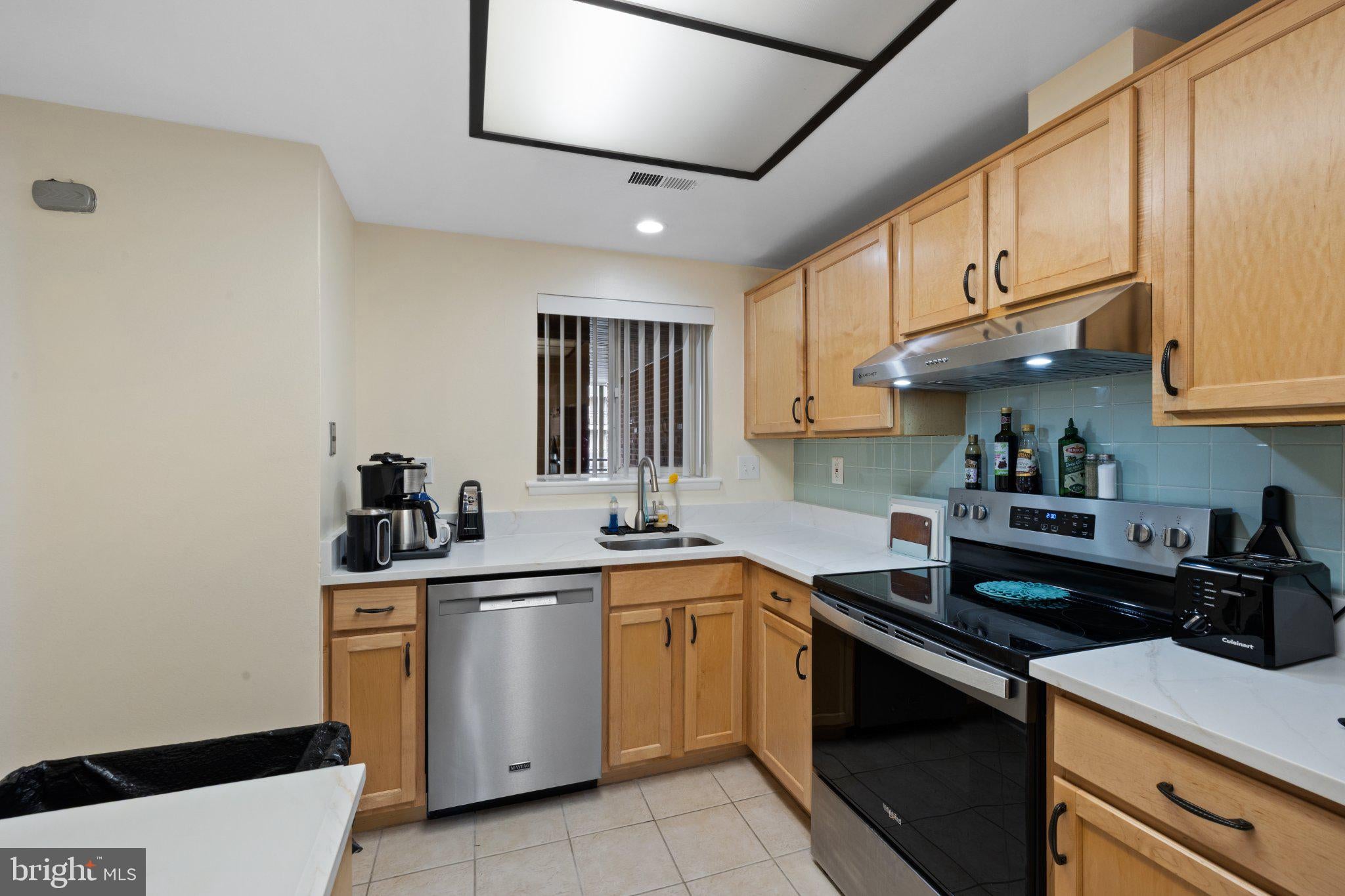 15400 BASSETT LANE 46-2C