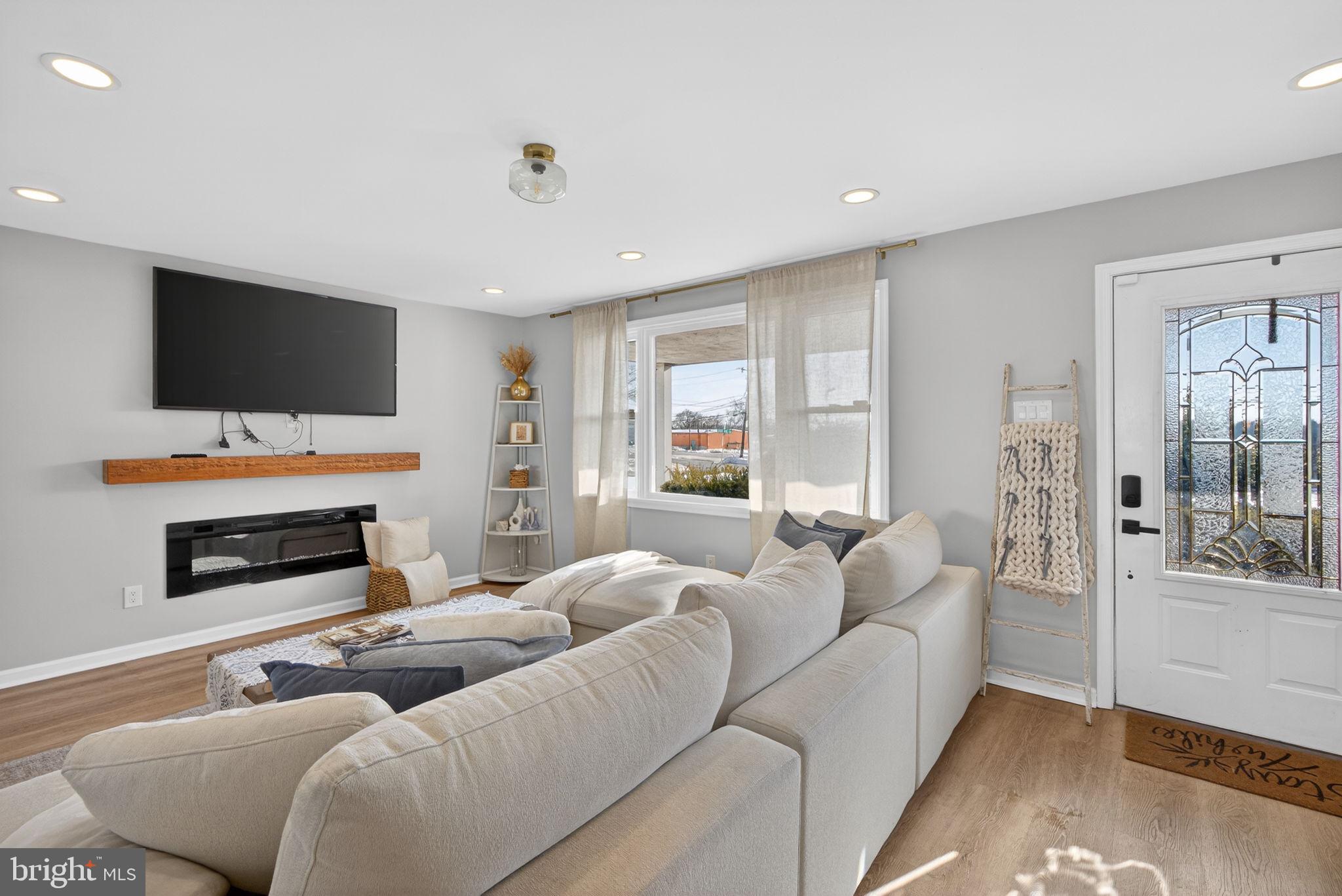 BLUE BELL - Residential