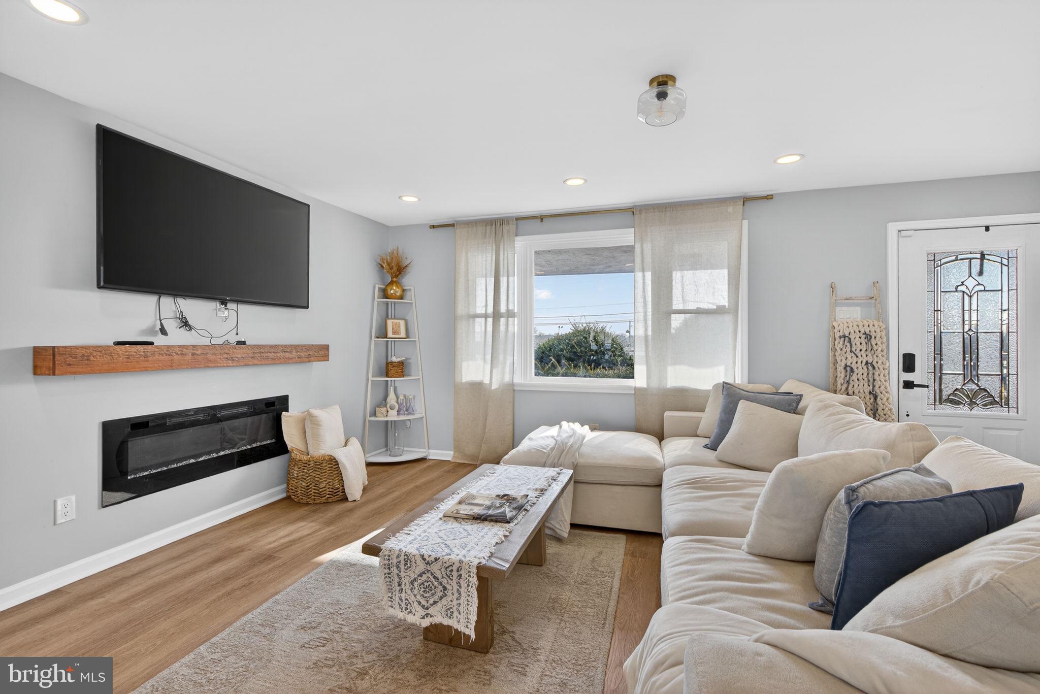 BLUE BELL - Residential