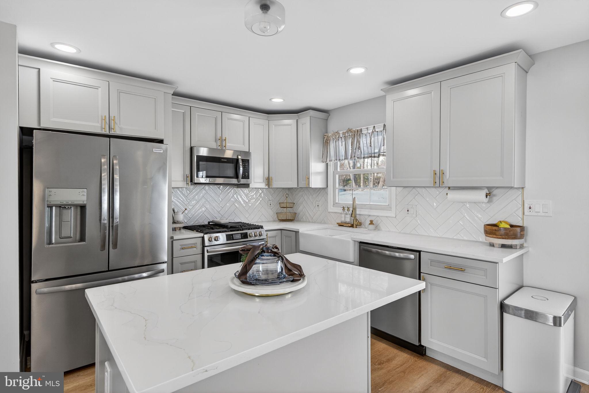 BLUE BELL - Residential